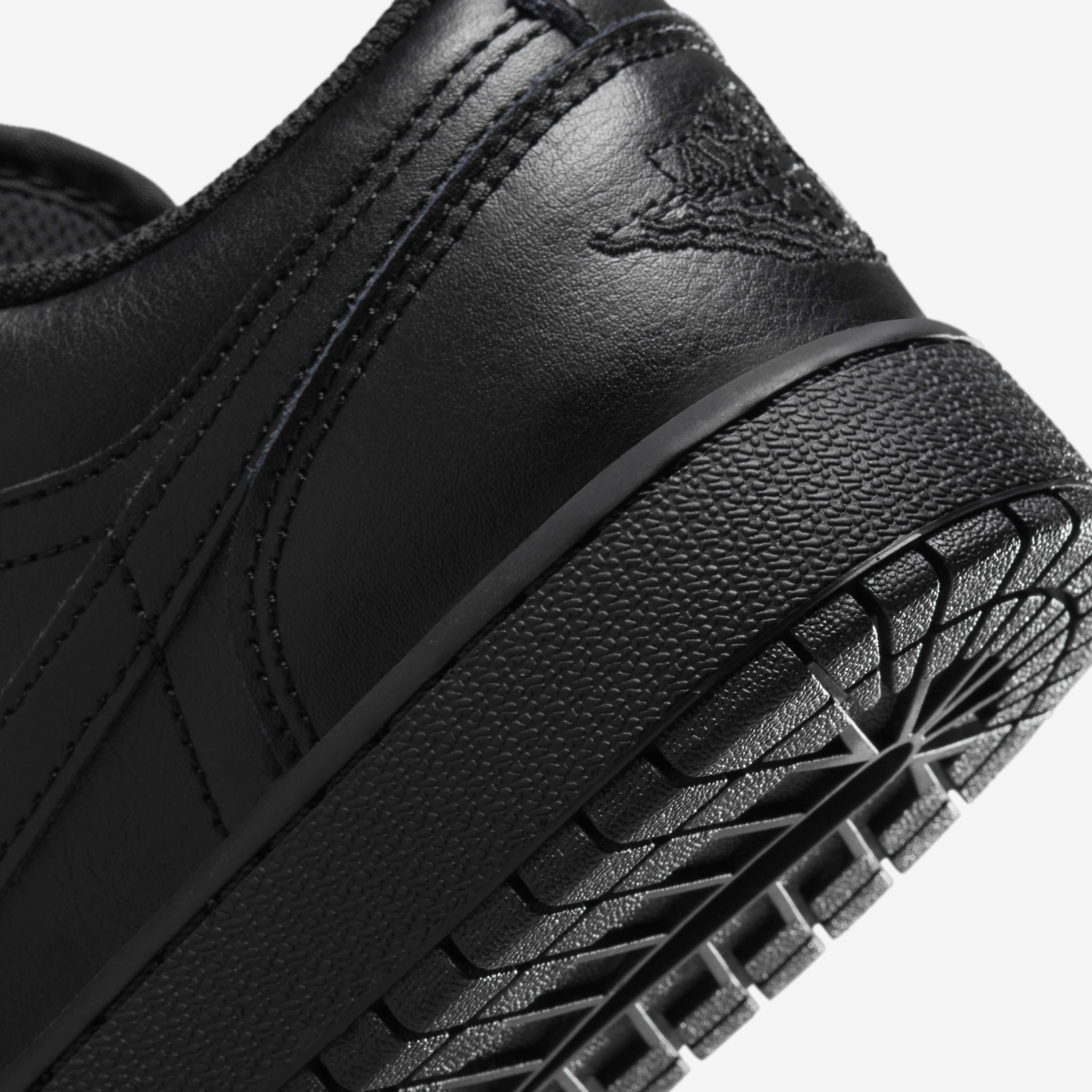 Air Jordan 1 Low image number 7