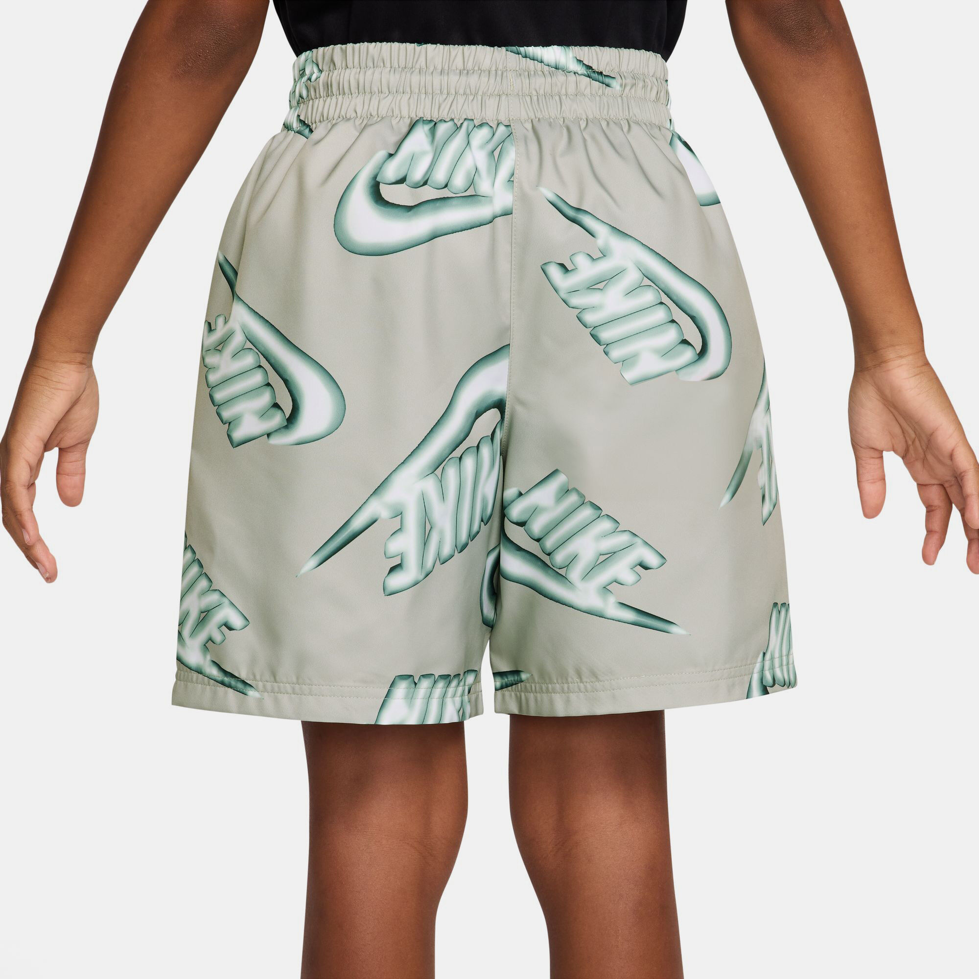 نايكي سبورتسوير كلوب ووفن image number 1