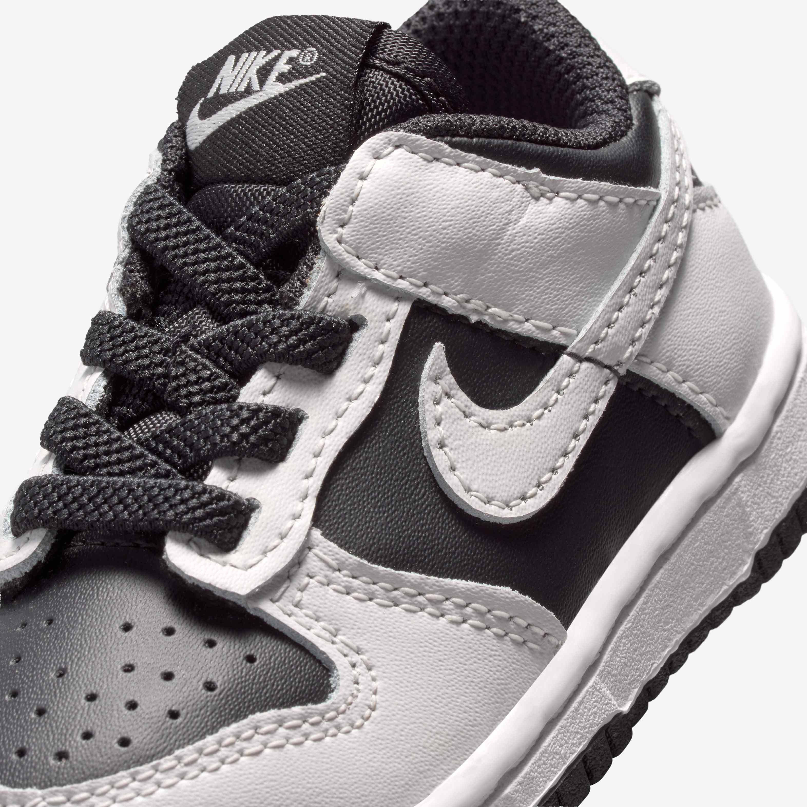 Nike Dunk Low image number 6