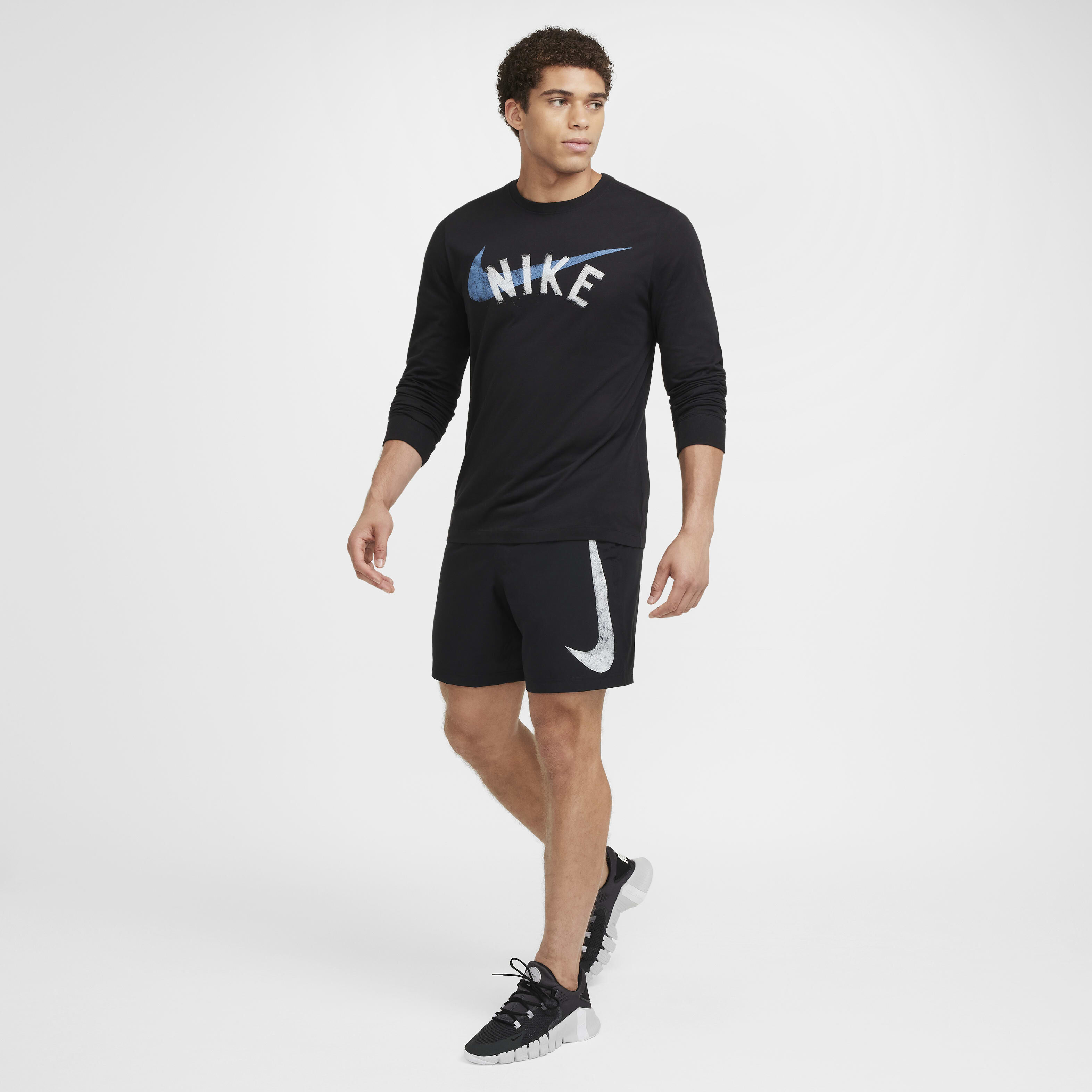 Buy Nike Dri-FIT Academy 23 Women's Football Shorts - Flat  Silver/Volt/Black | Nike Saudi Official