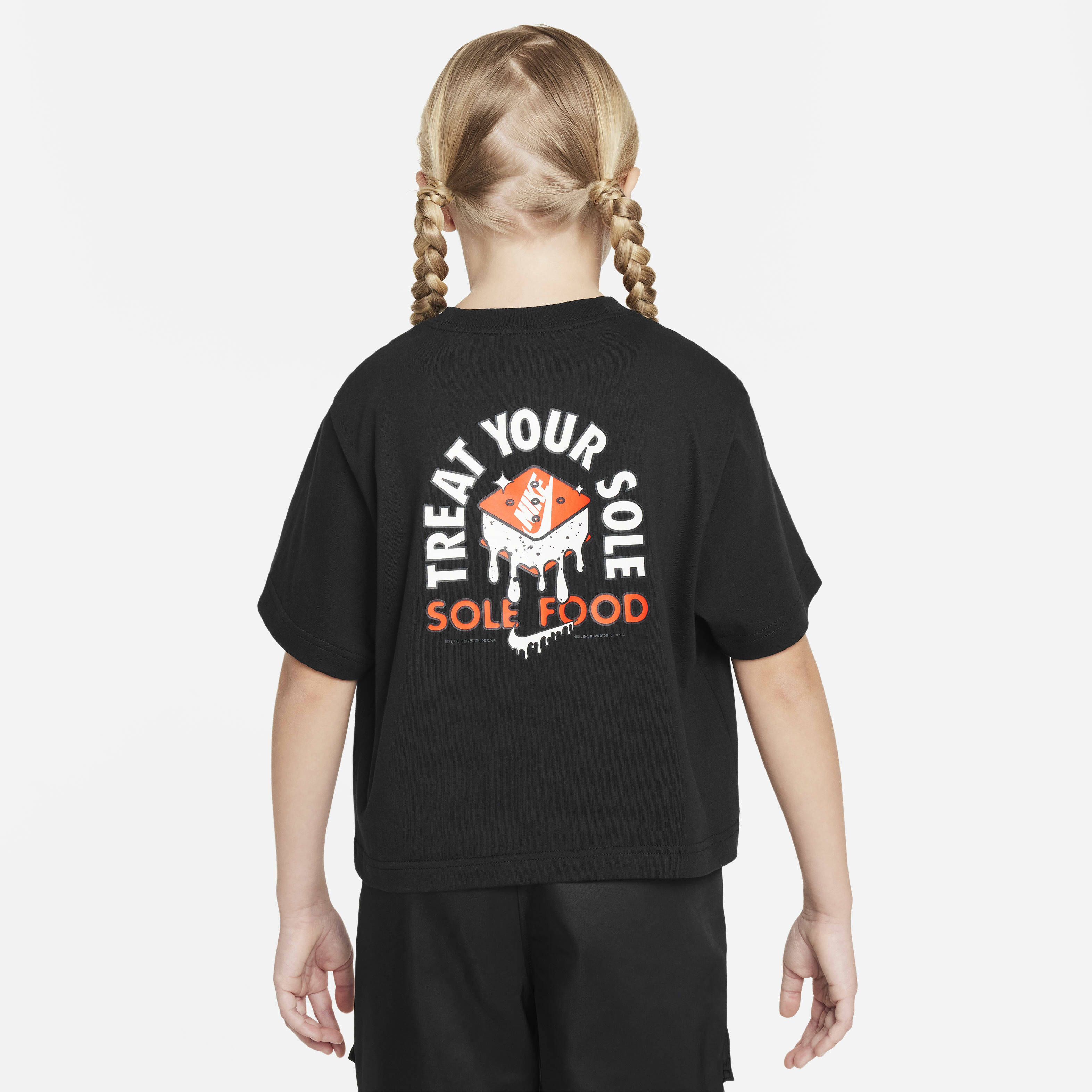 نايكي سبورتسوير image number 1