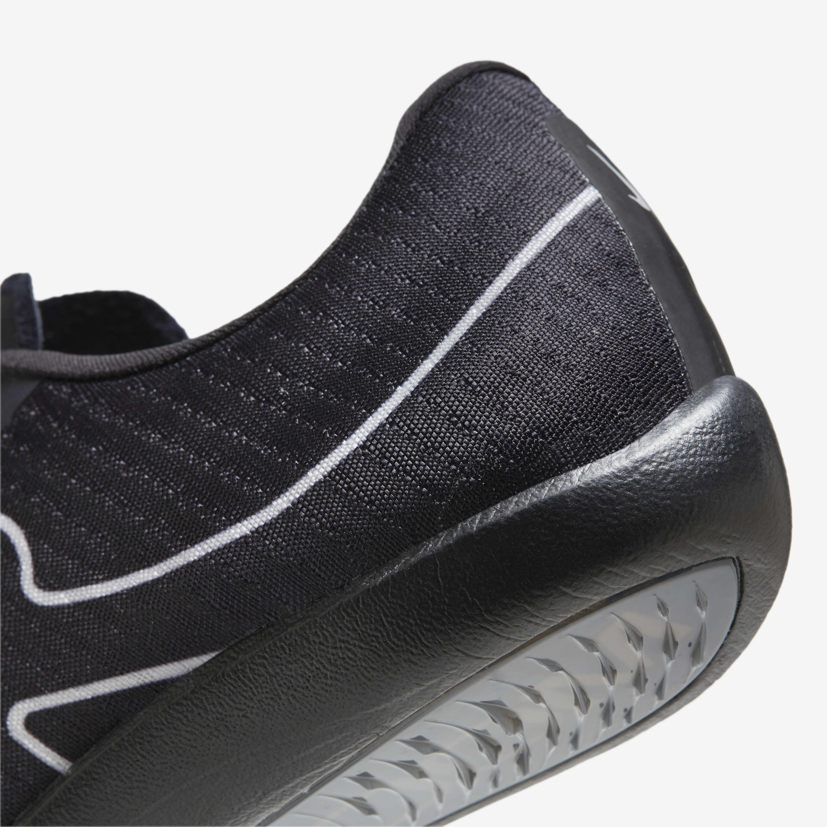 نايكي اير زووم ماكس-فلاي مور ابتمبو image number 8