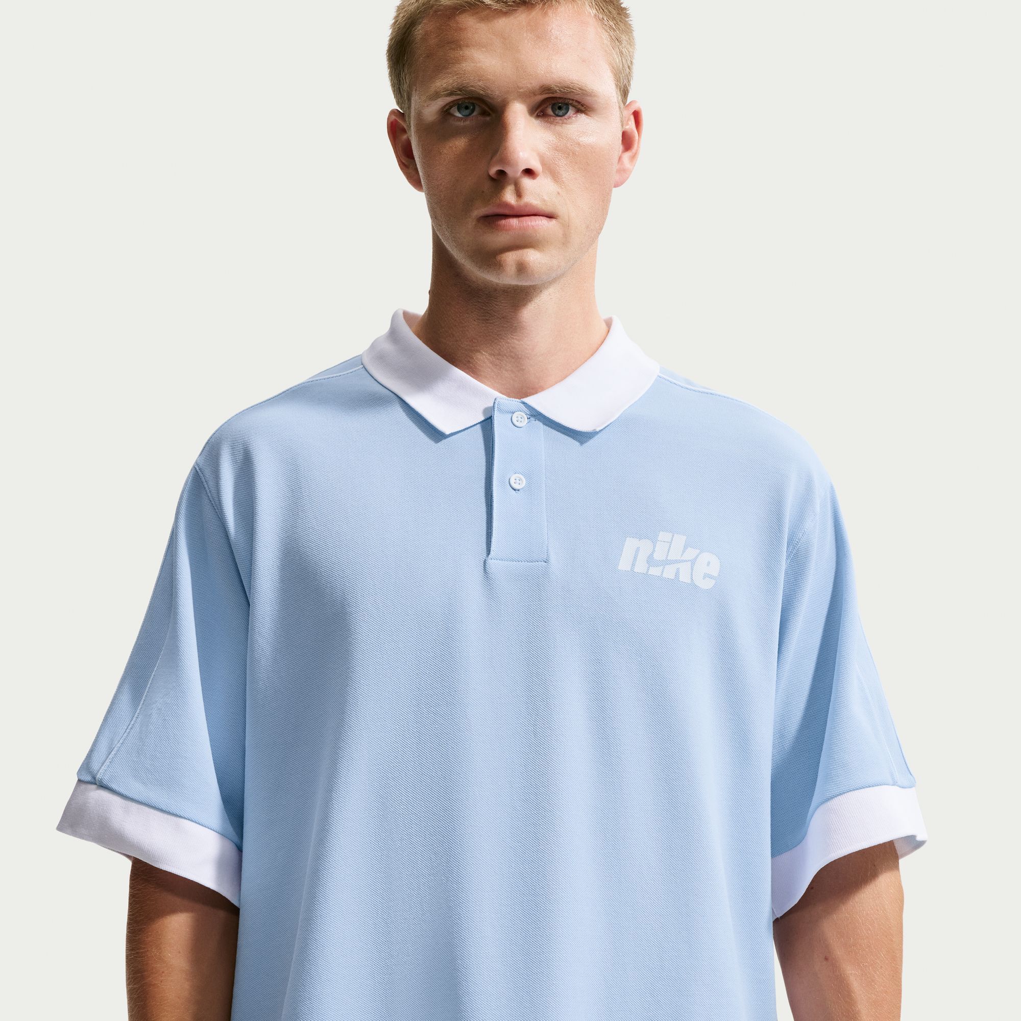 Nike Sportswear Club image number 2