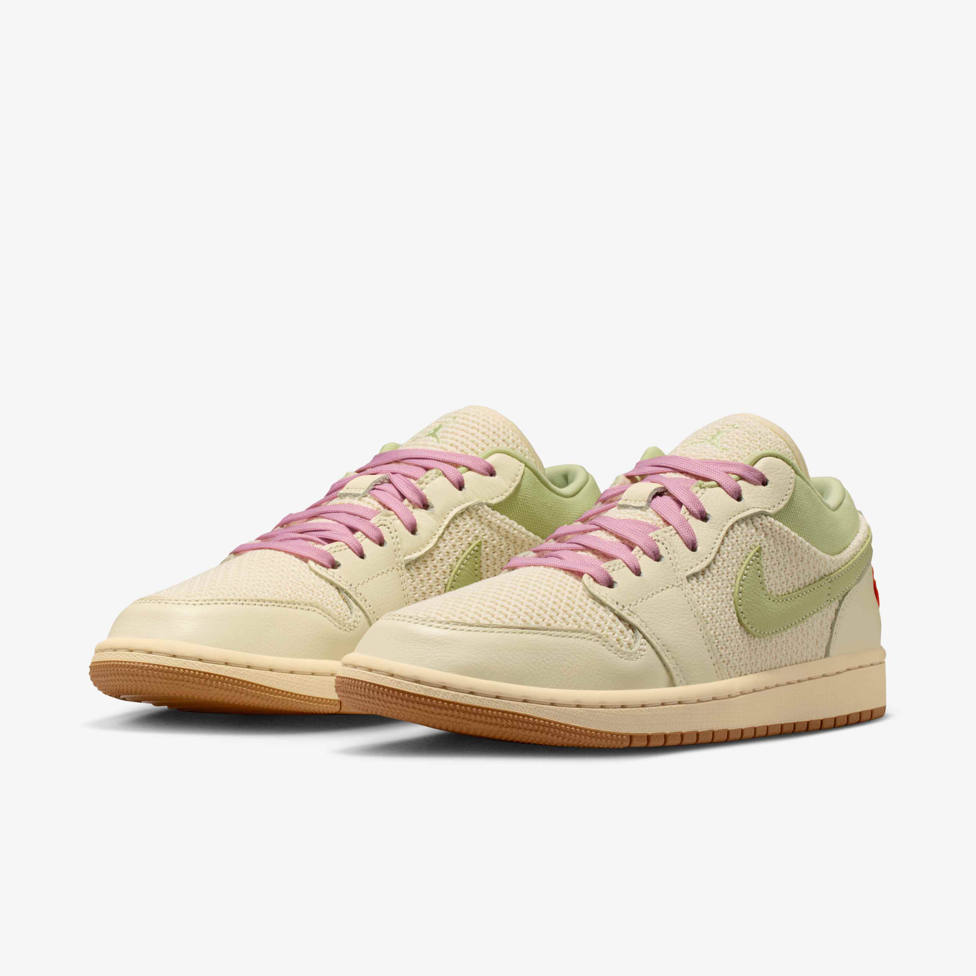 Air Jordan 1 Low SE image number 4