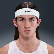 Nike Swoosh Classic