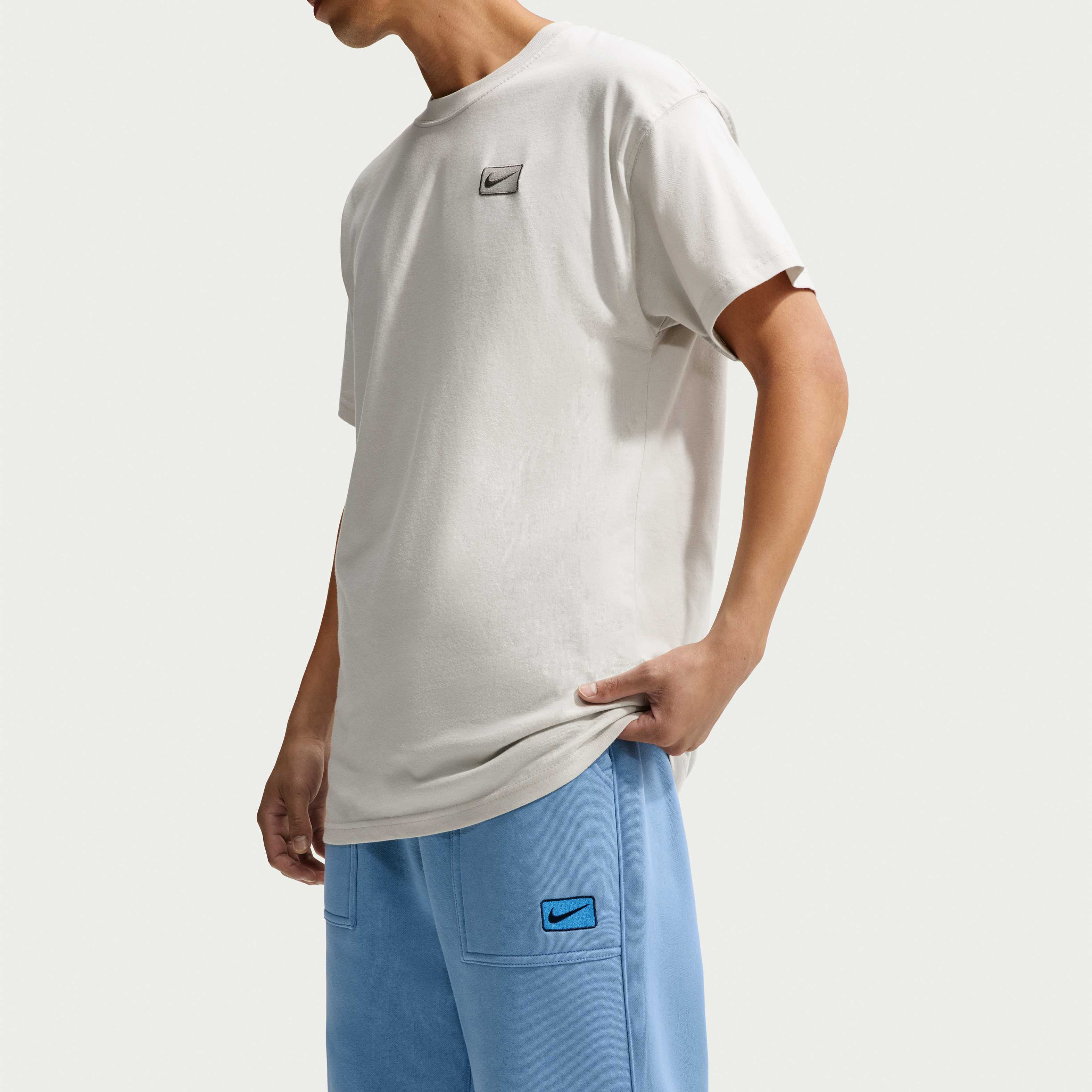 Nike Sportswear  image number 3