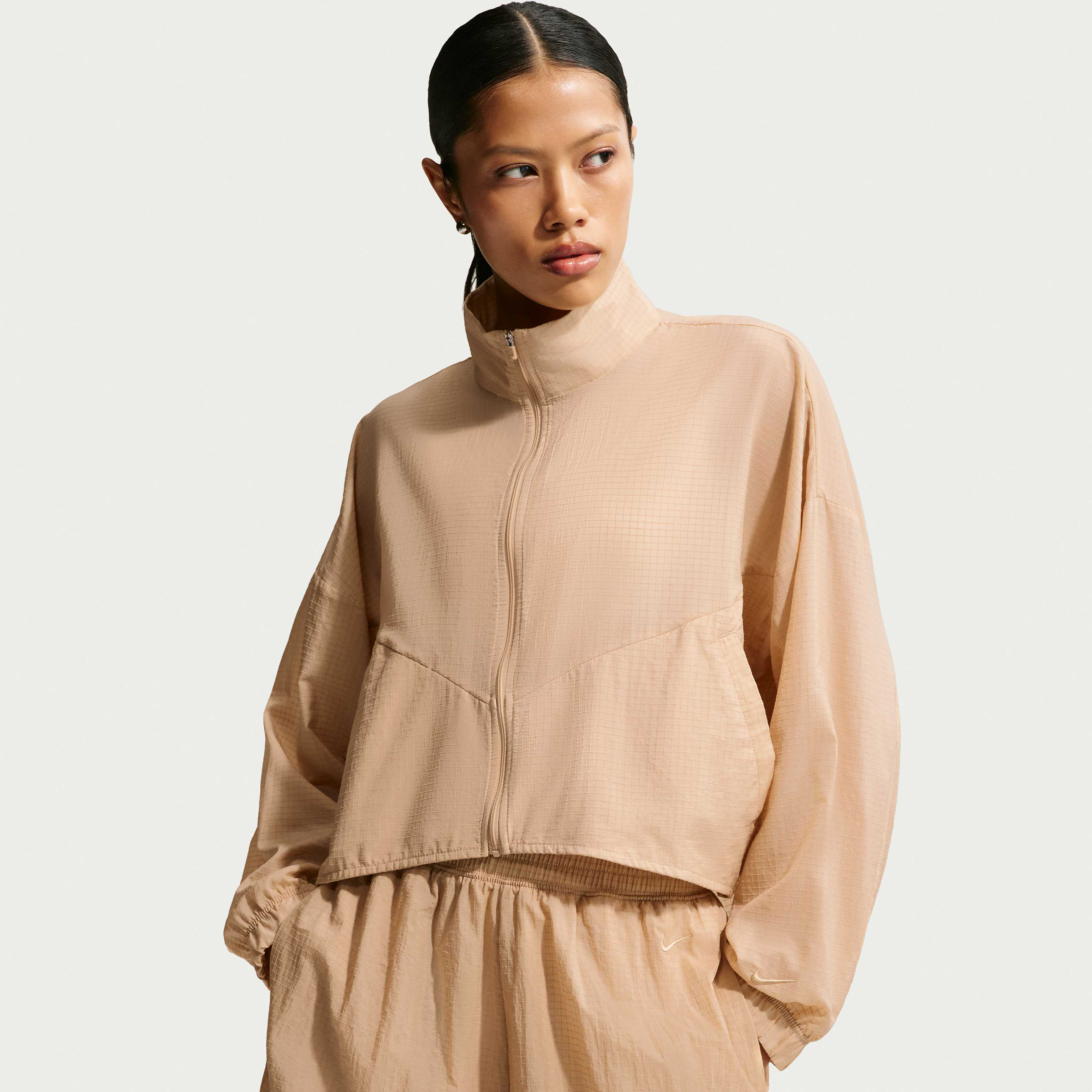 نايكي سبورتسوير image number 0