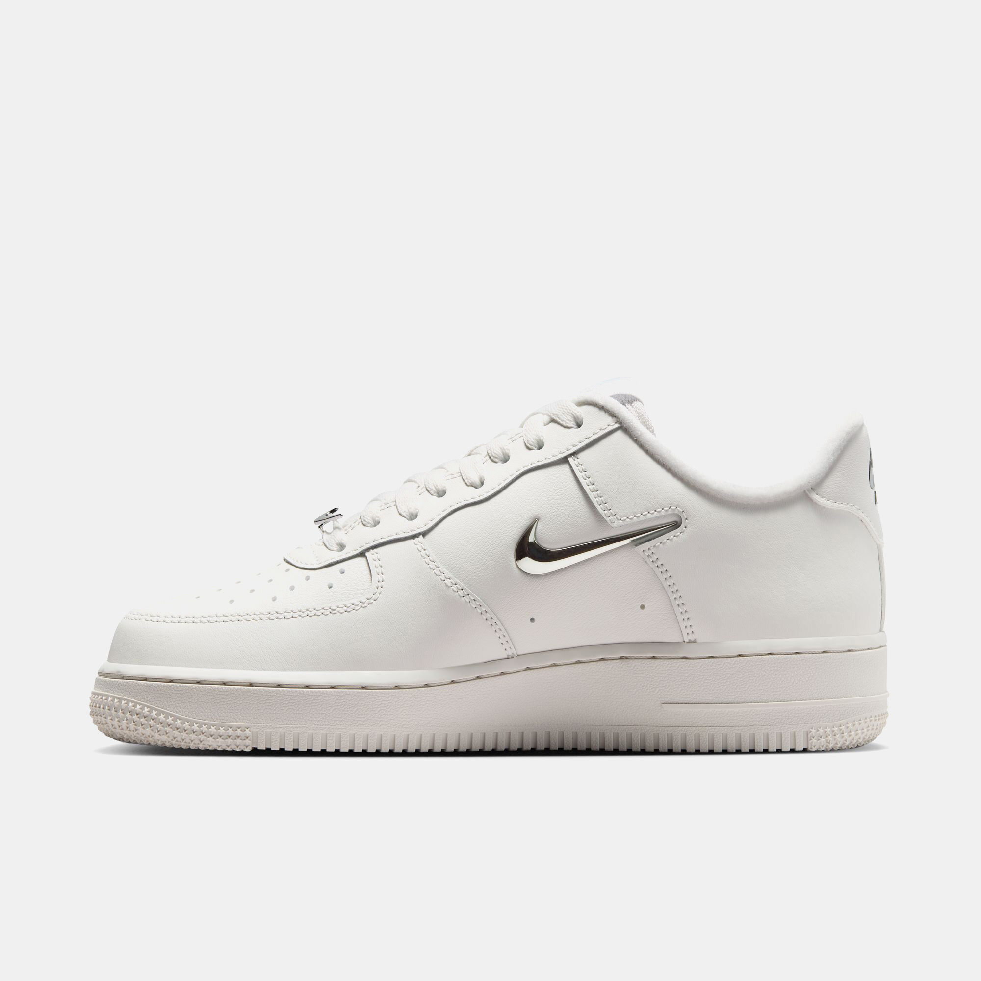 Nike Air Force 1 '07 image number 4