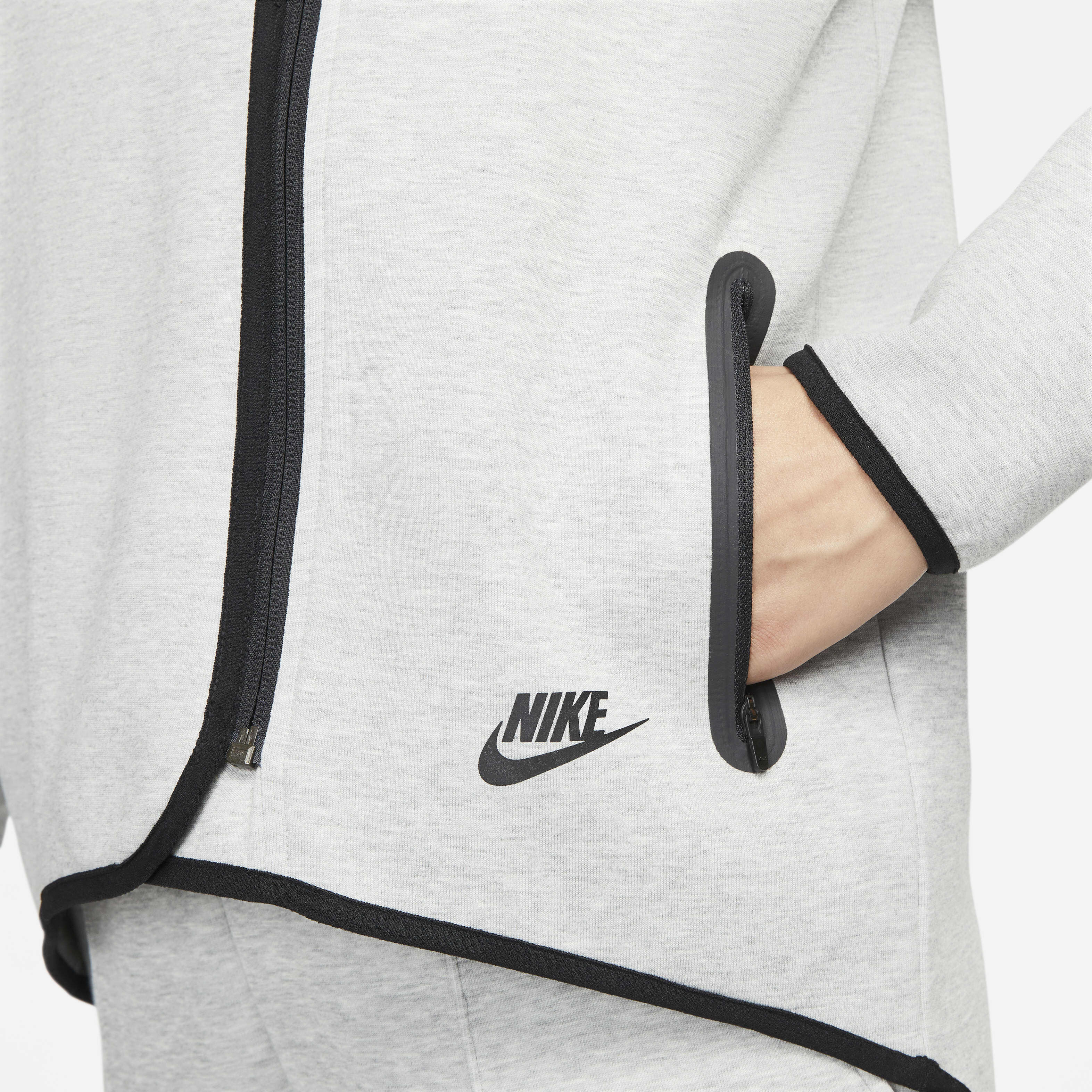 Buy Nike Sportswear Tech Fleece OG Women s Loose Cape Nike UAE Official