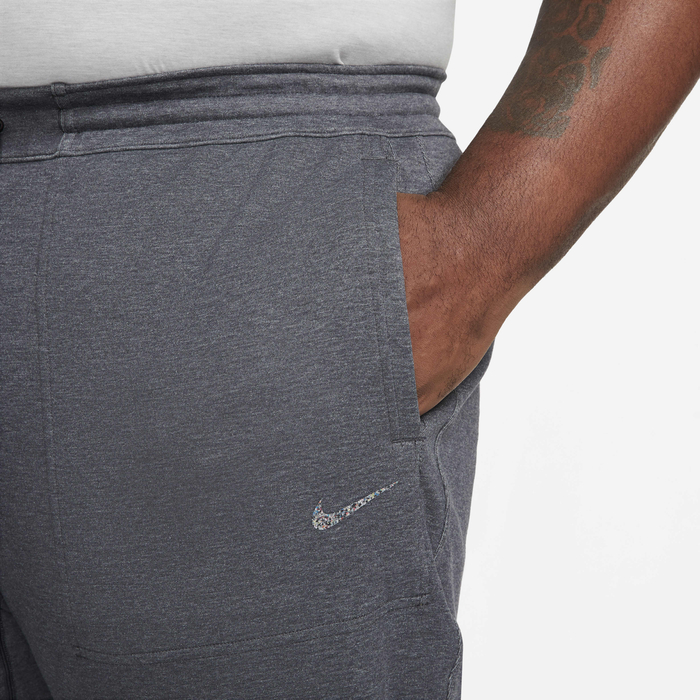 Nike Yoga Dri-FIT image number 7 Nike Yoga Dri-FIT image number 7
