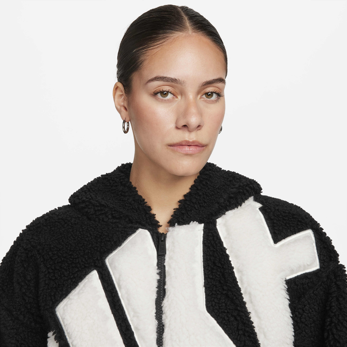 نايكي سبورتسوير image number 2 نايكي سبورتسوير image number 2