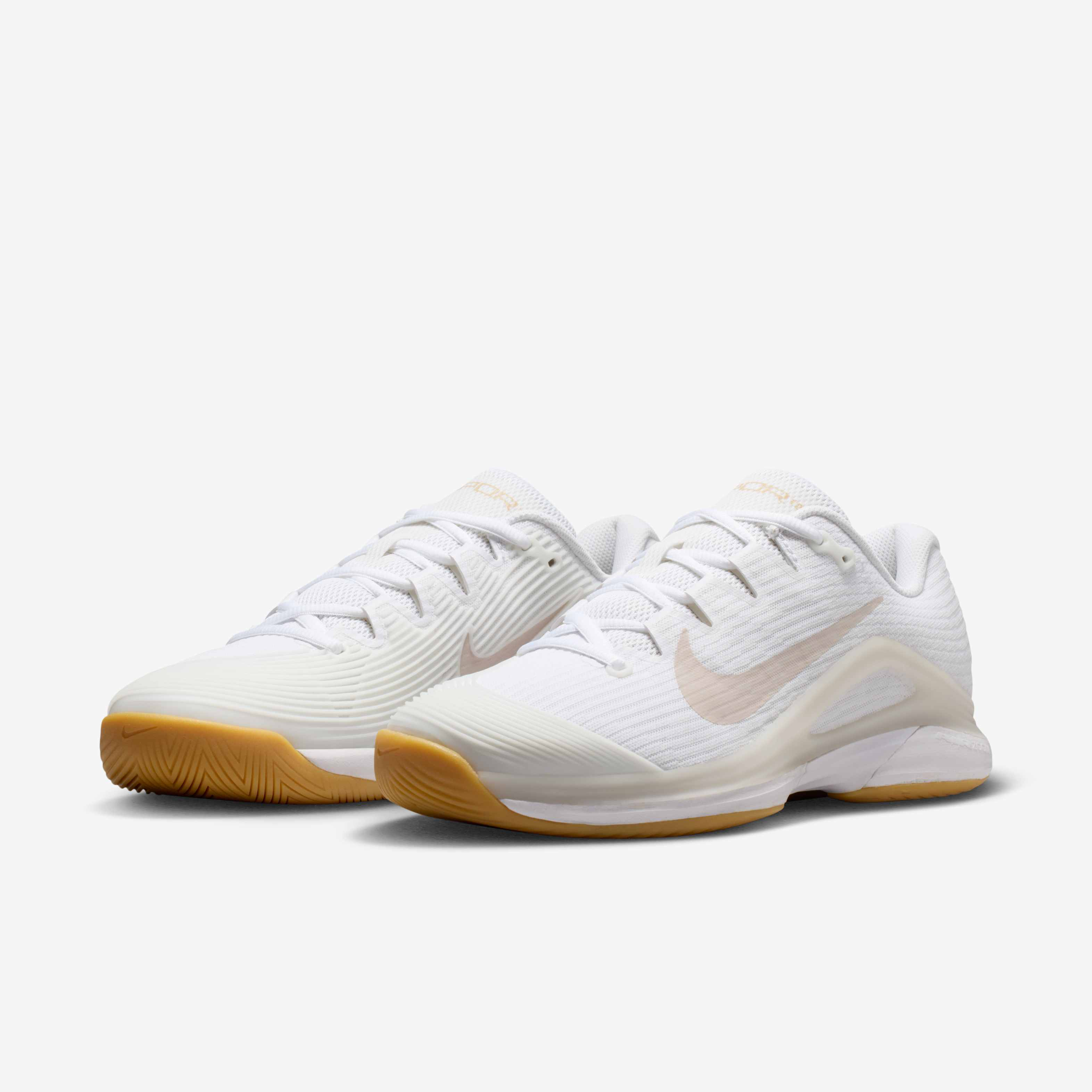 Nike Vapor 12 image number 4