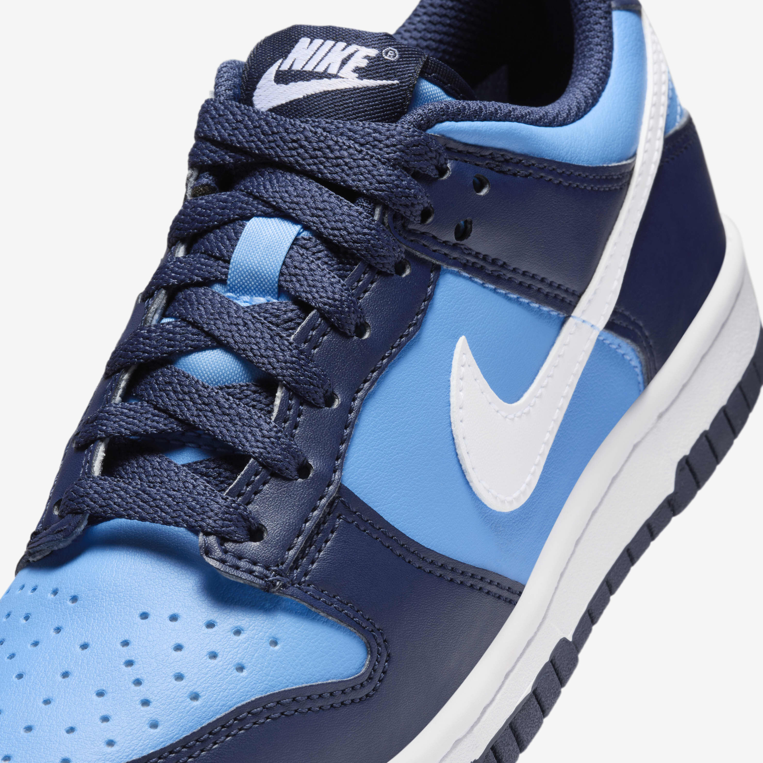Buy Nike Dunk Low Older Kids' Shoes - University Blue/Midnight Navy/White |  Nike UAE Official
