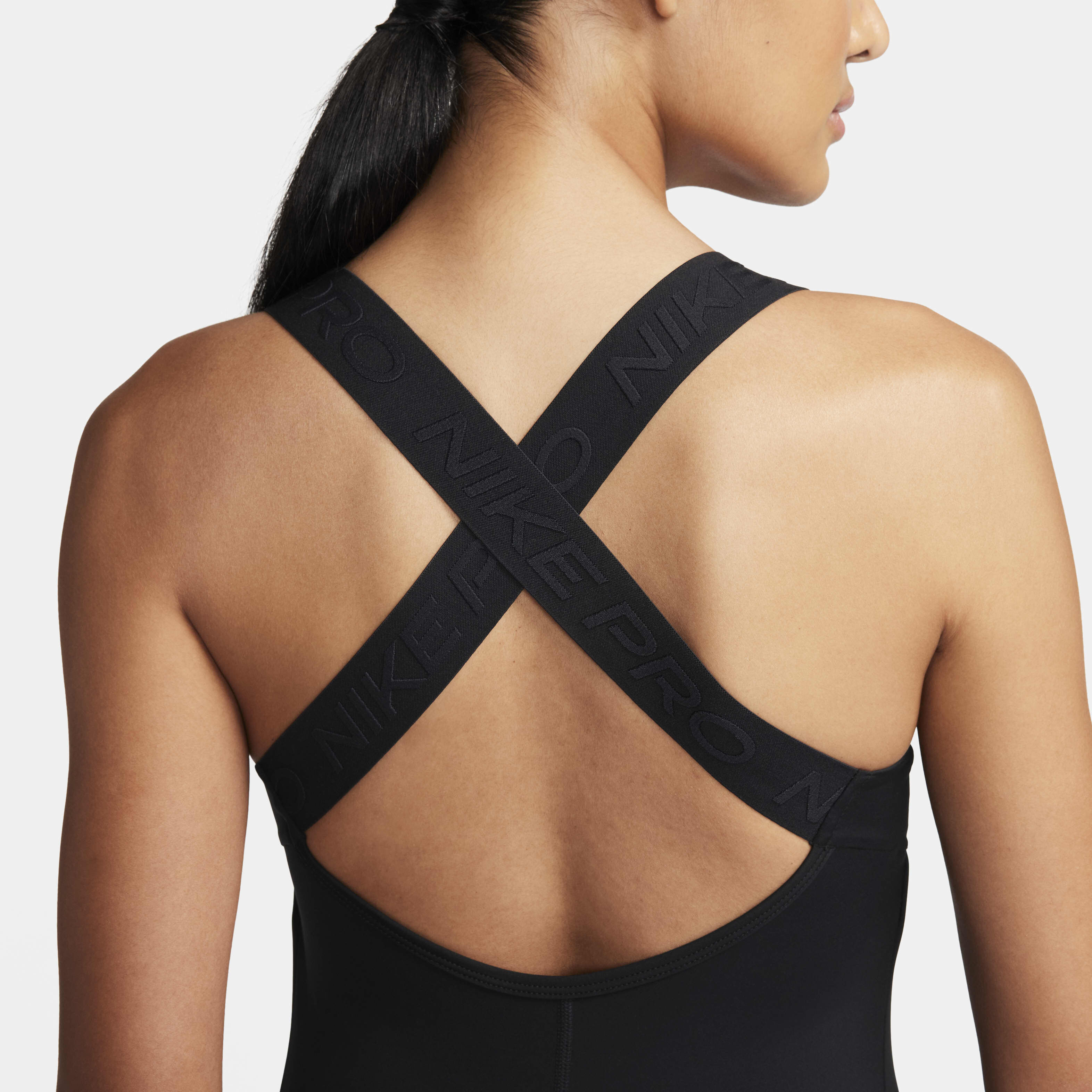 Nike Pro image number 3