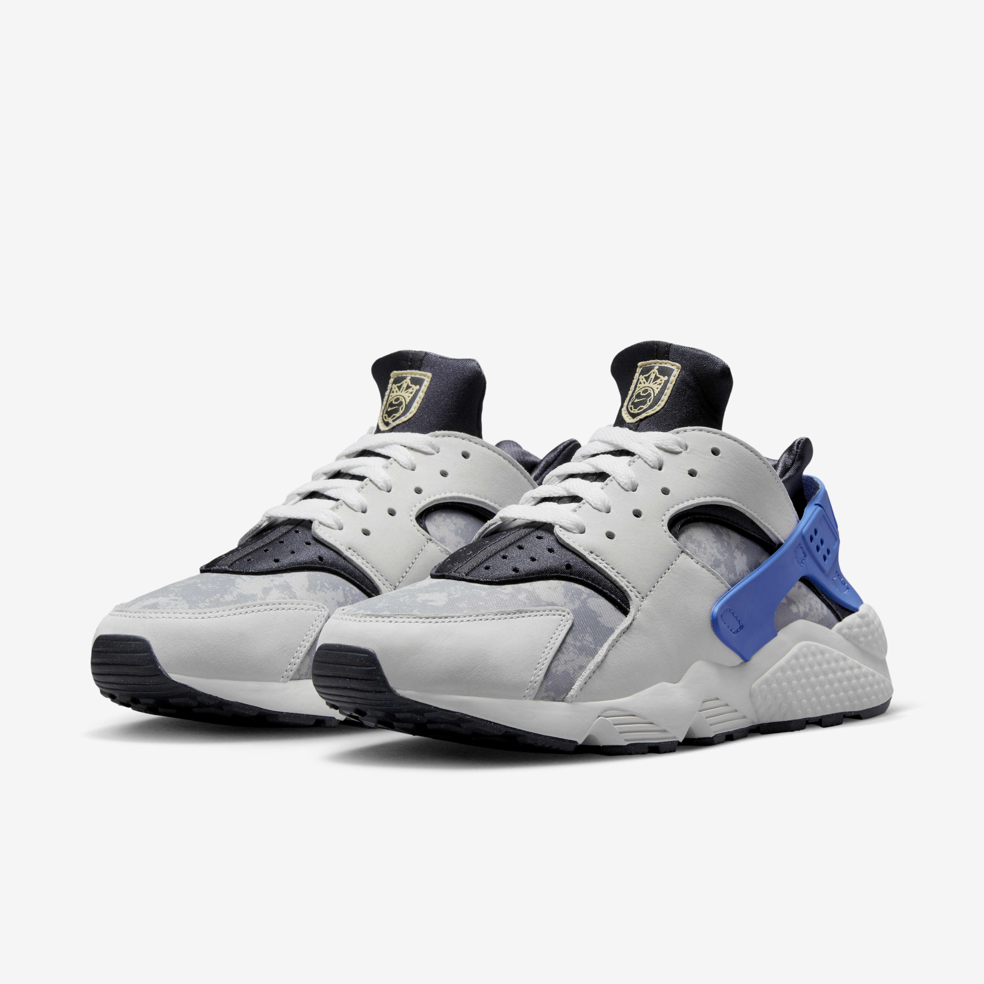 Nike Air Huarache Premium image number 4