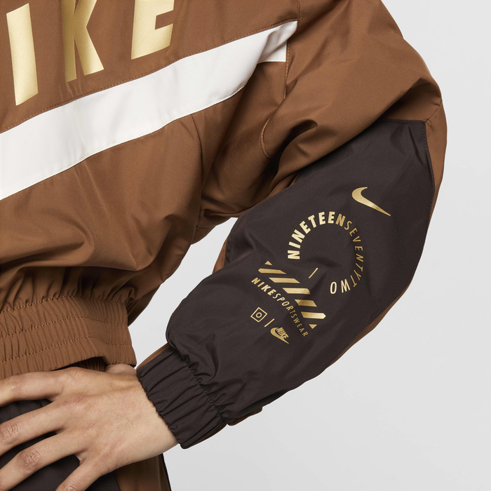 نايكي سبورتسوير image number 4 نايكي سبورتسوير image number 4