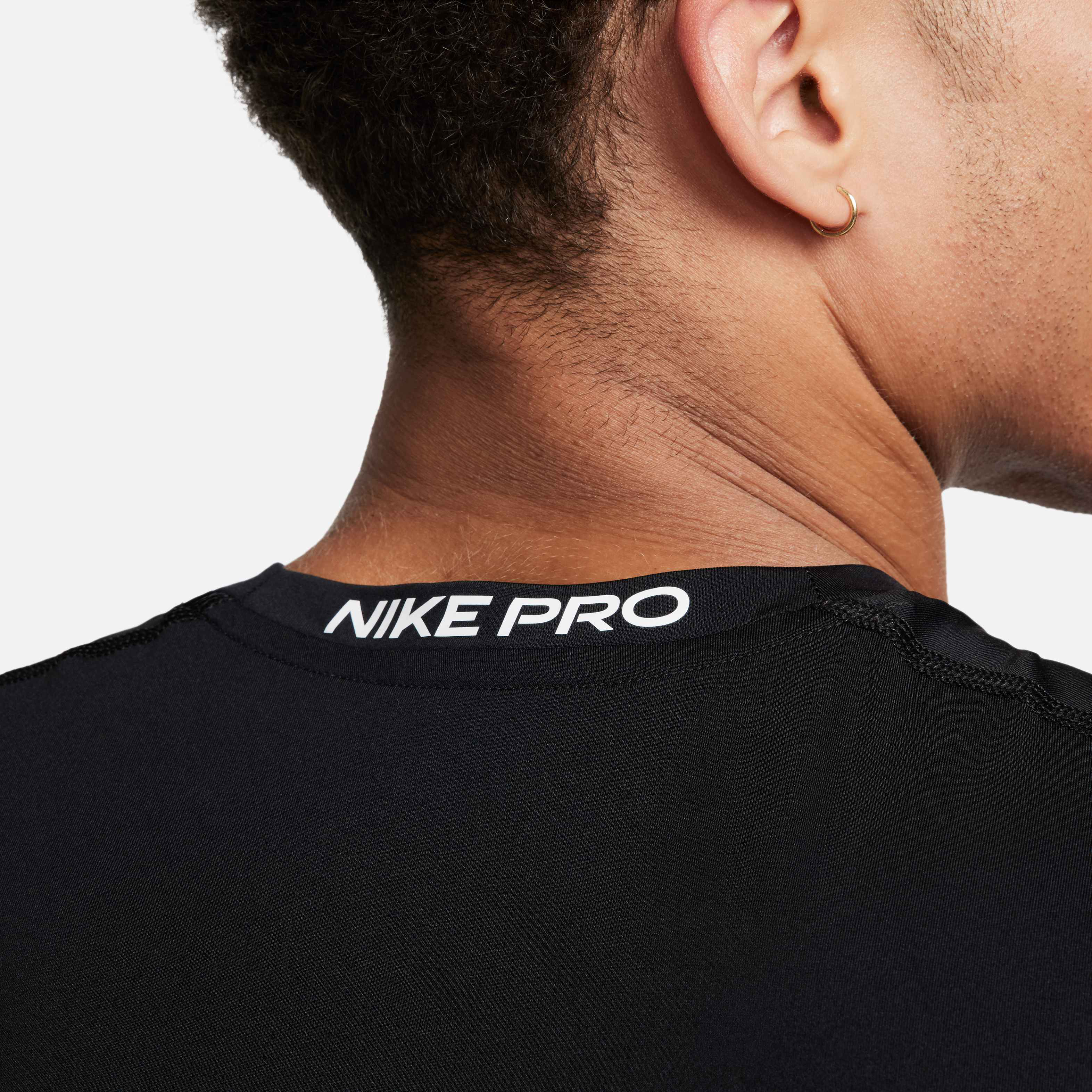 Nike Pro image number 3