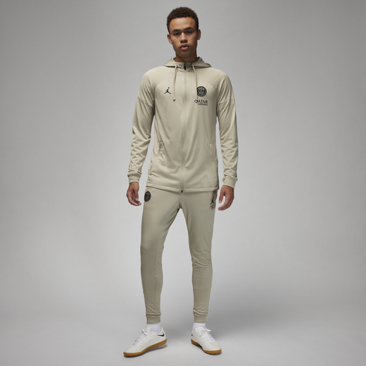 Check Out Nike Men s Tracksuits Comfort Style Nike UAE
