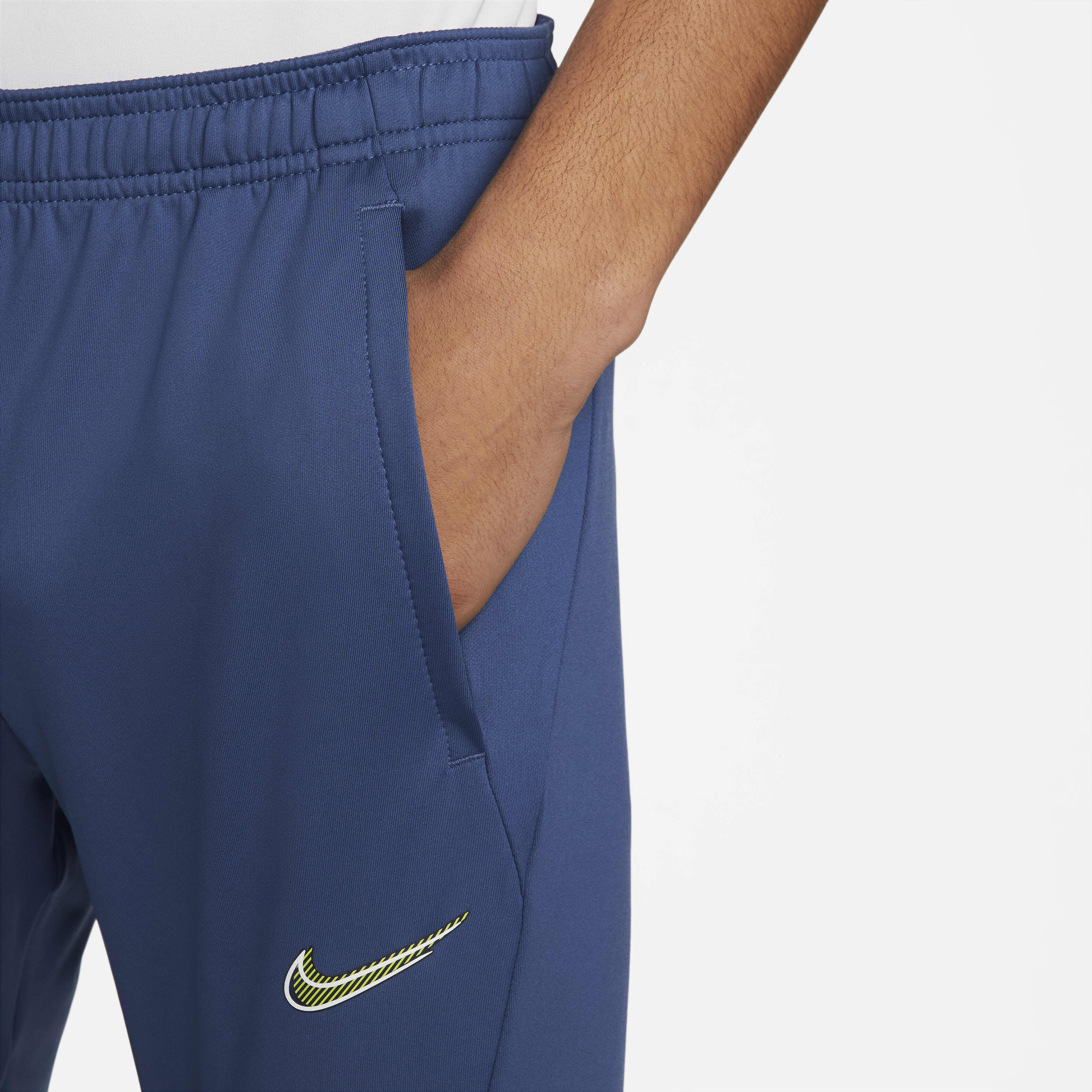 Nike Dri-FIT Strike image number 2