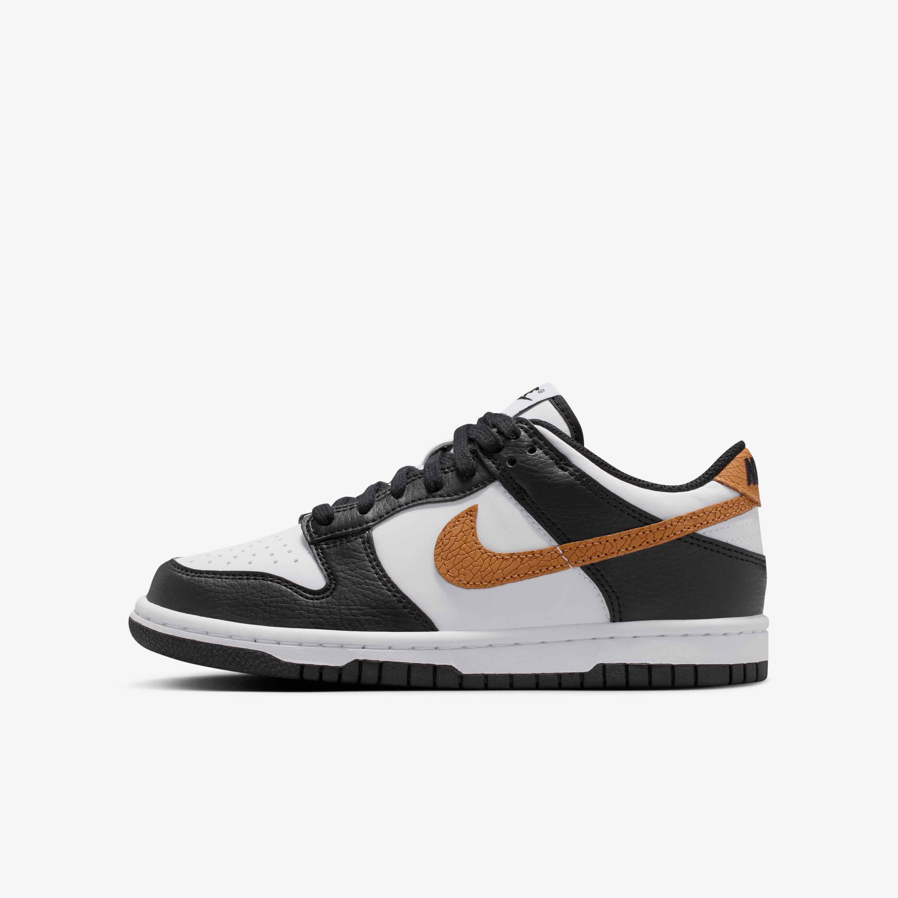 Nike Dunk Low image number 0