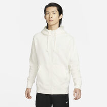 Nike Sportswear Club