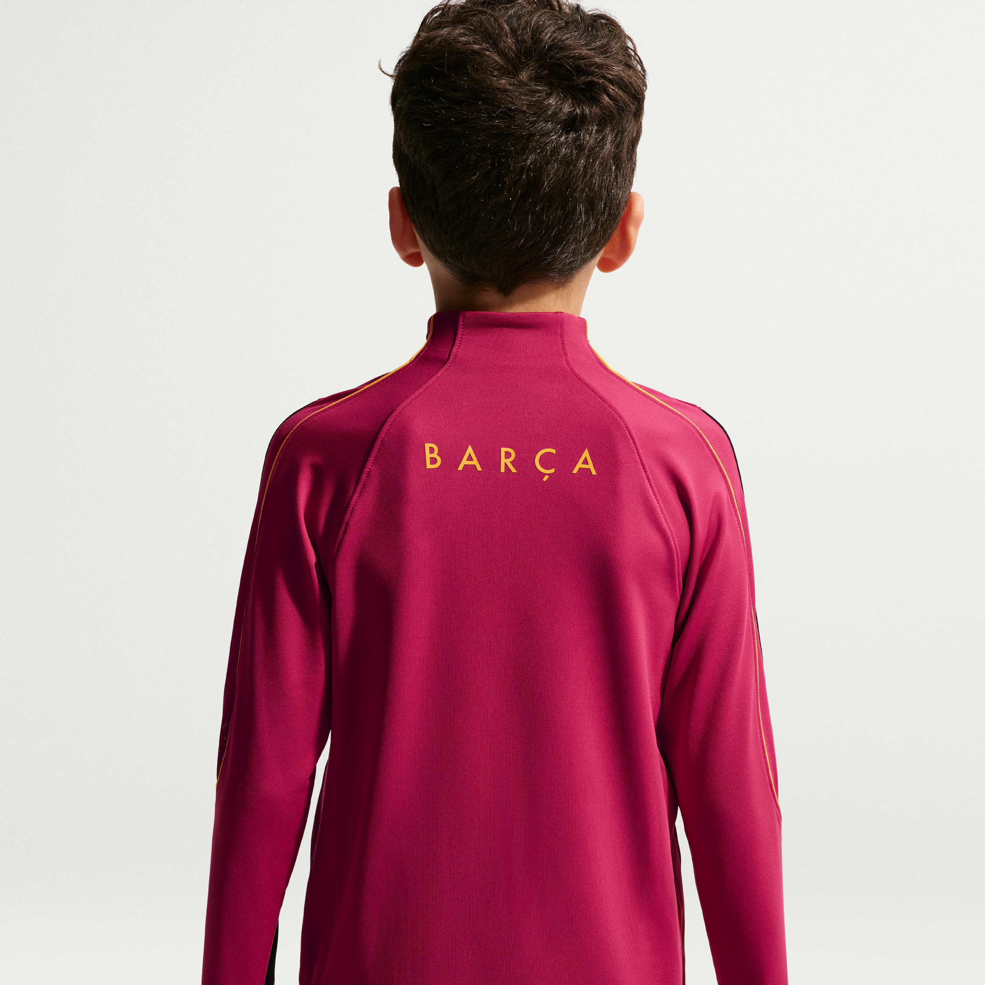 F.C. Barcelona Strike image number 4