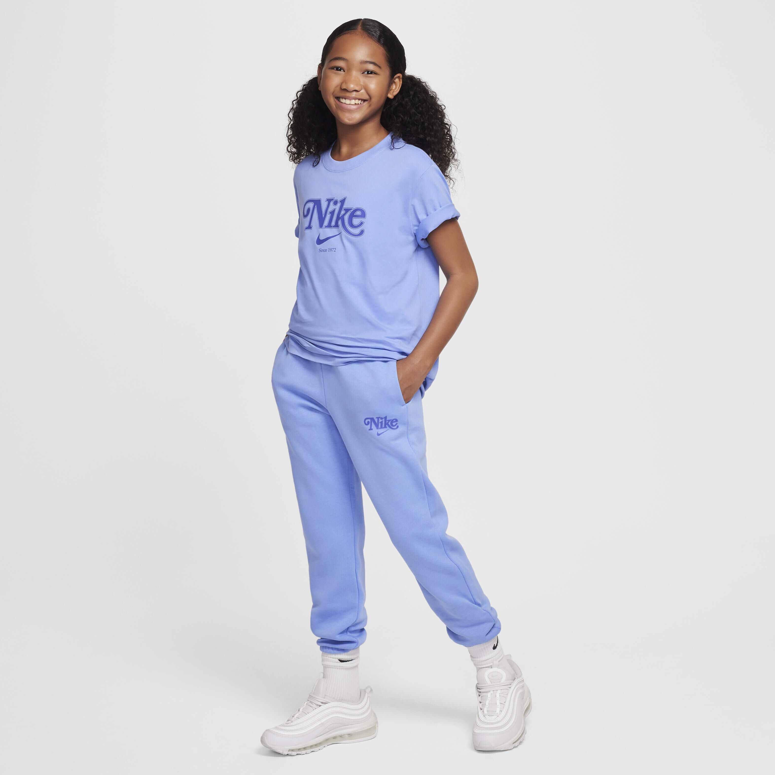 Big girls nike joggers 2025