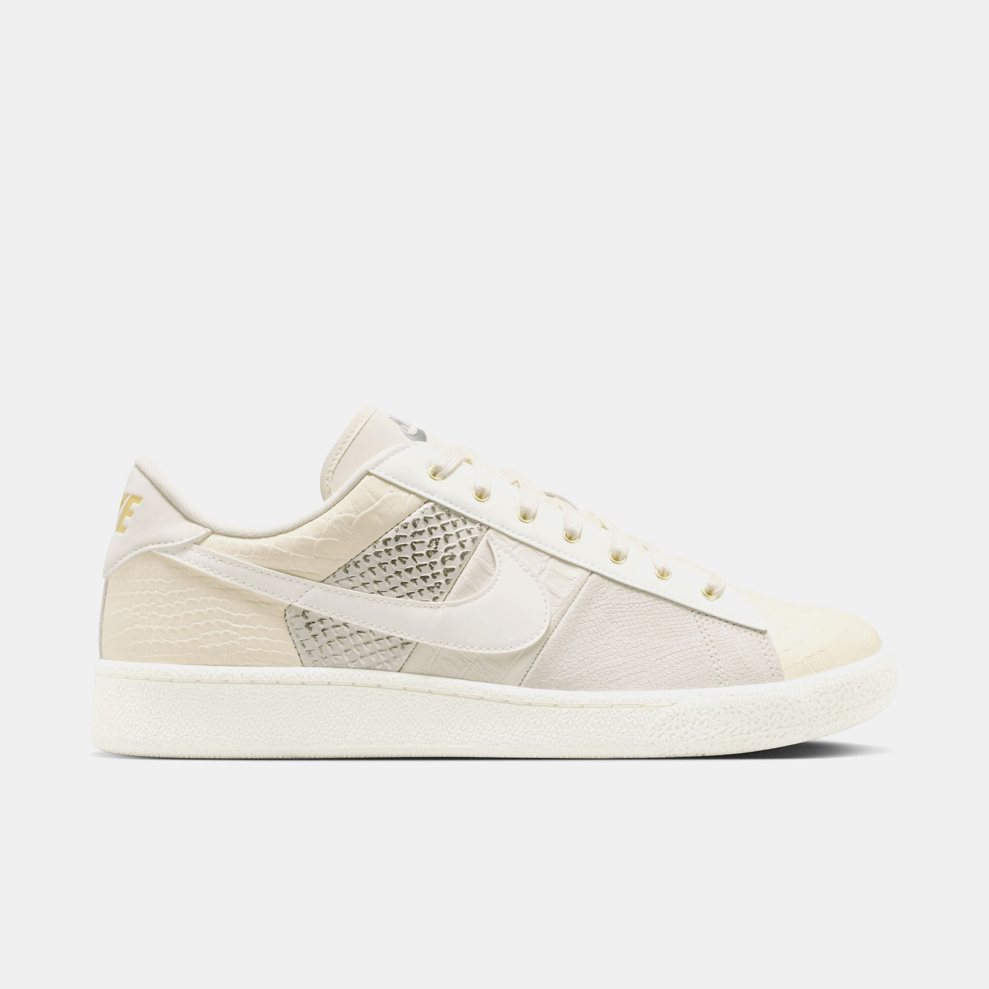 Nike Tennis Classic image number 5