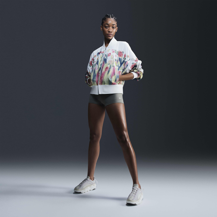 Nike Sportswear Women's Artist Collection image number 3 Nike Sportswear Women's Artist Collection image number 3