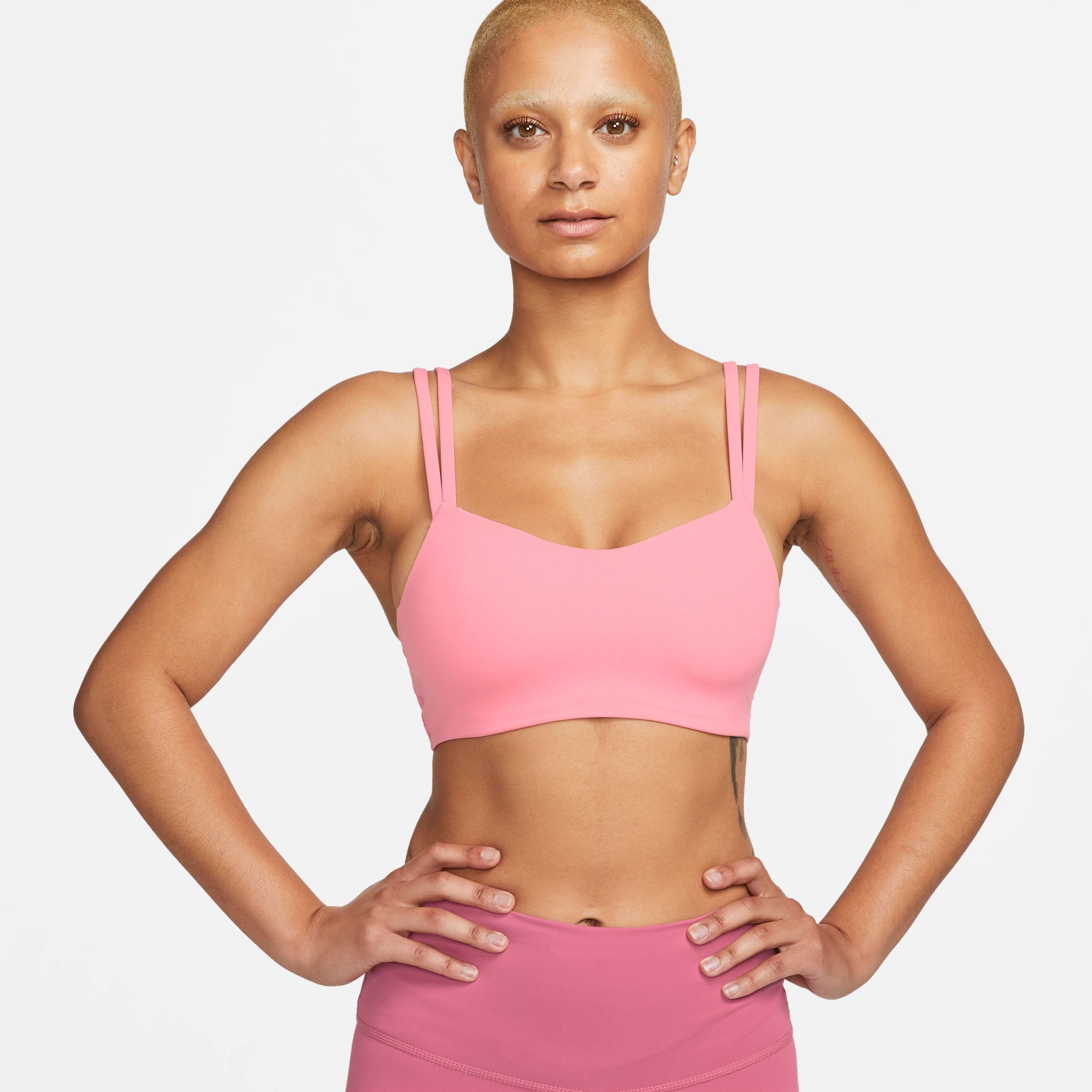 نايكي اليت ترايس image number 0