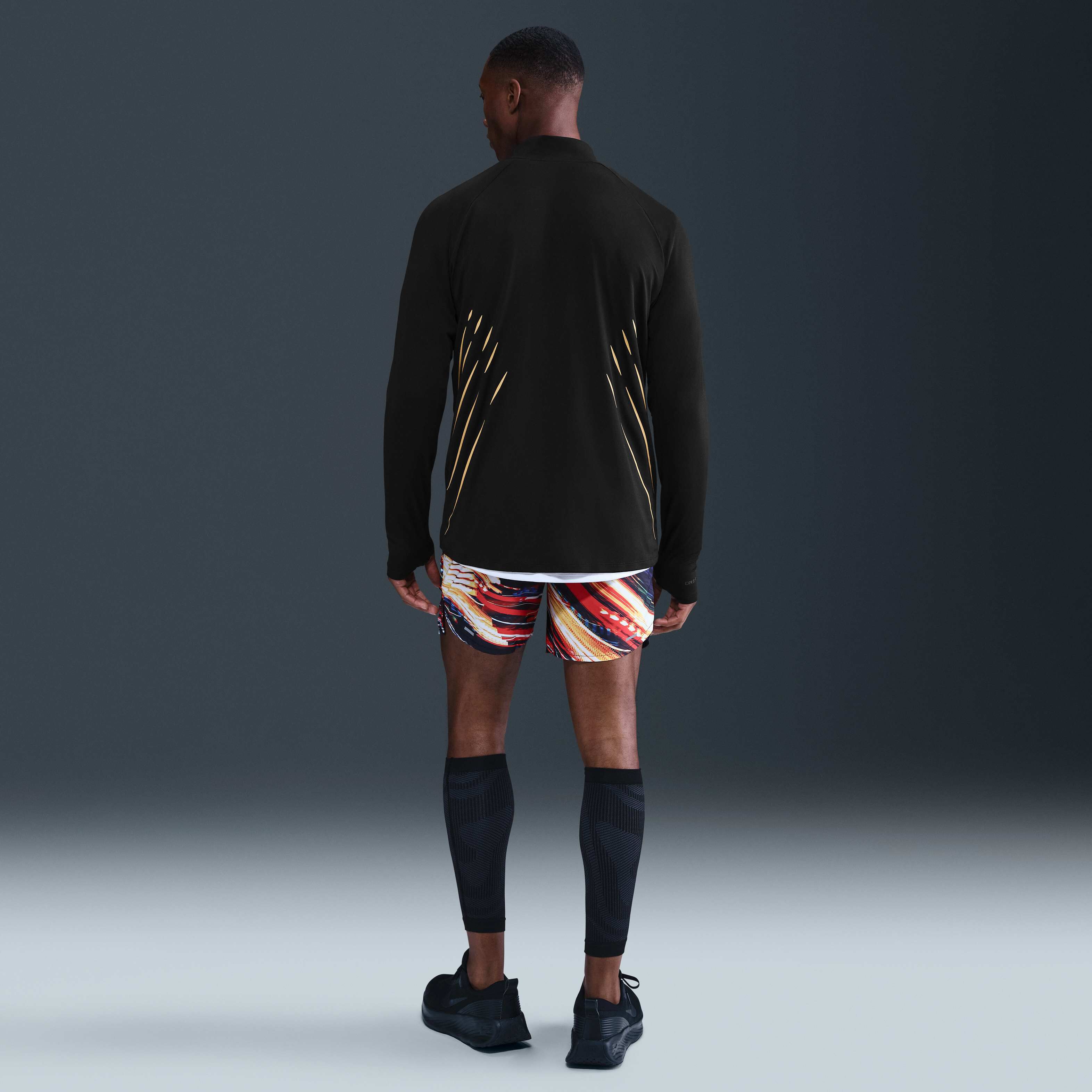 نايكي &times; جاكوب image number 4