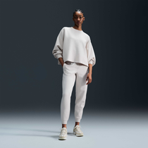 نايكي 24.7 امبوسبلي سوفت