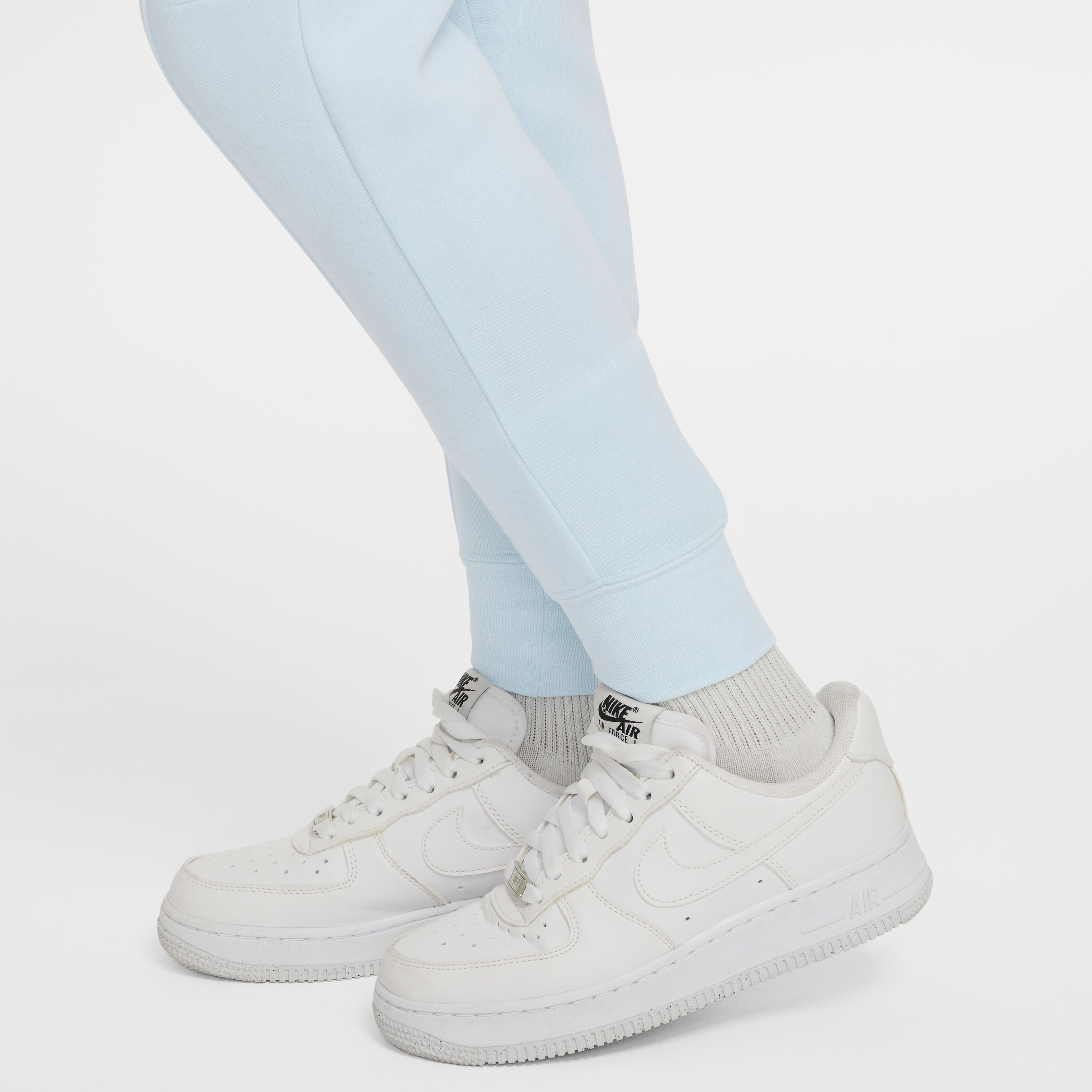 نايكي سبورتسوير تك فليس image number 5