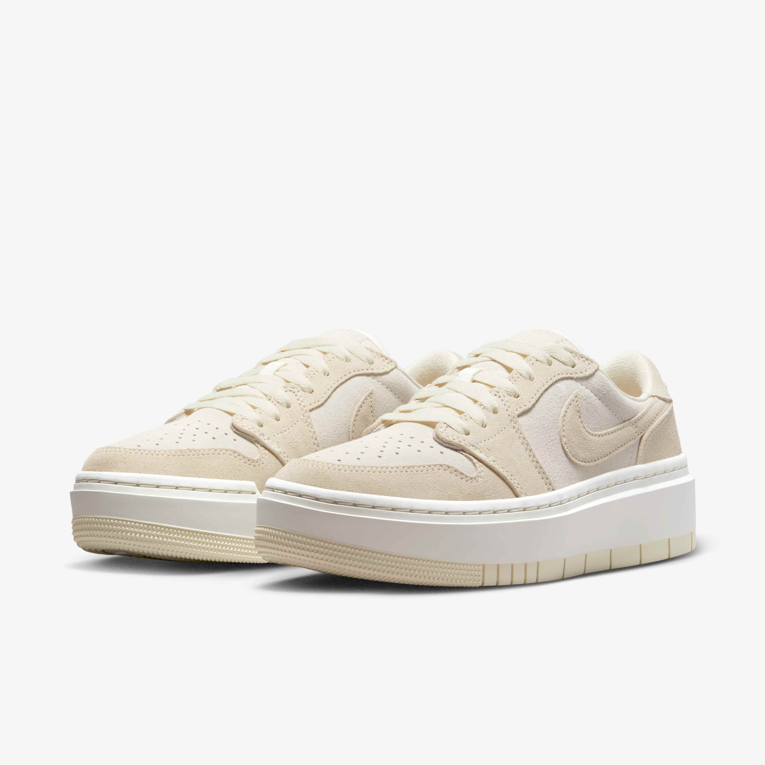 Air Jordan 1 Elevate Low image number 4