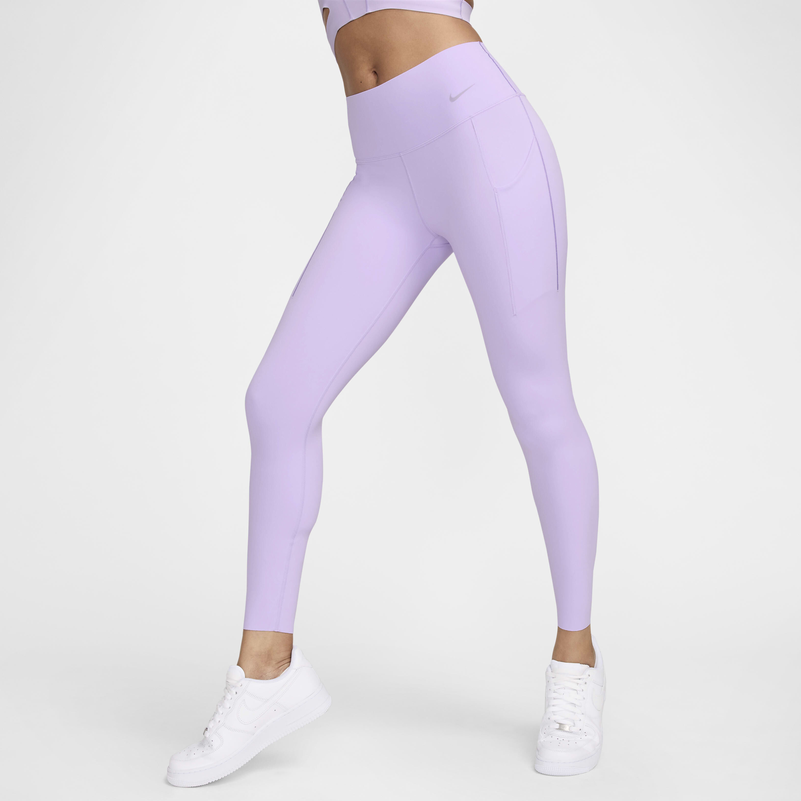 Nike Universa image number 2