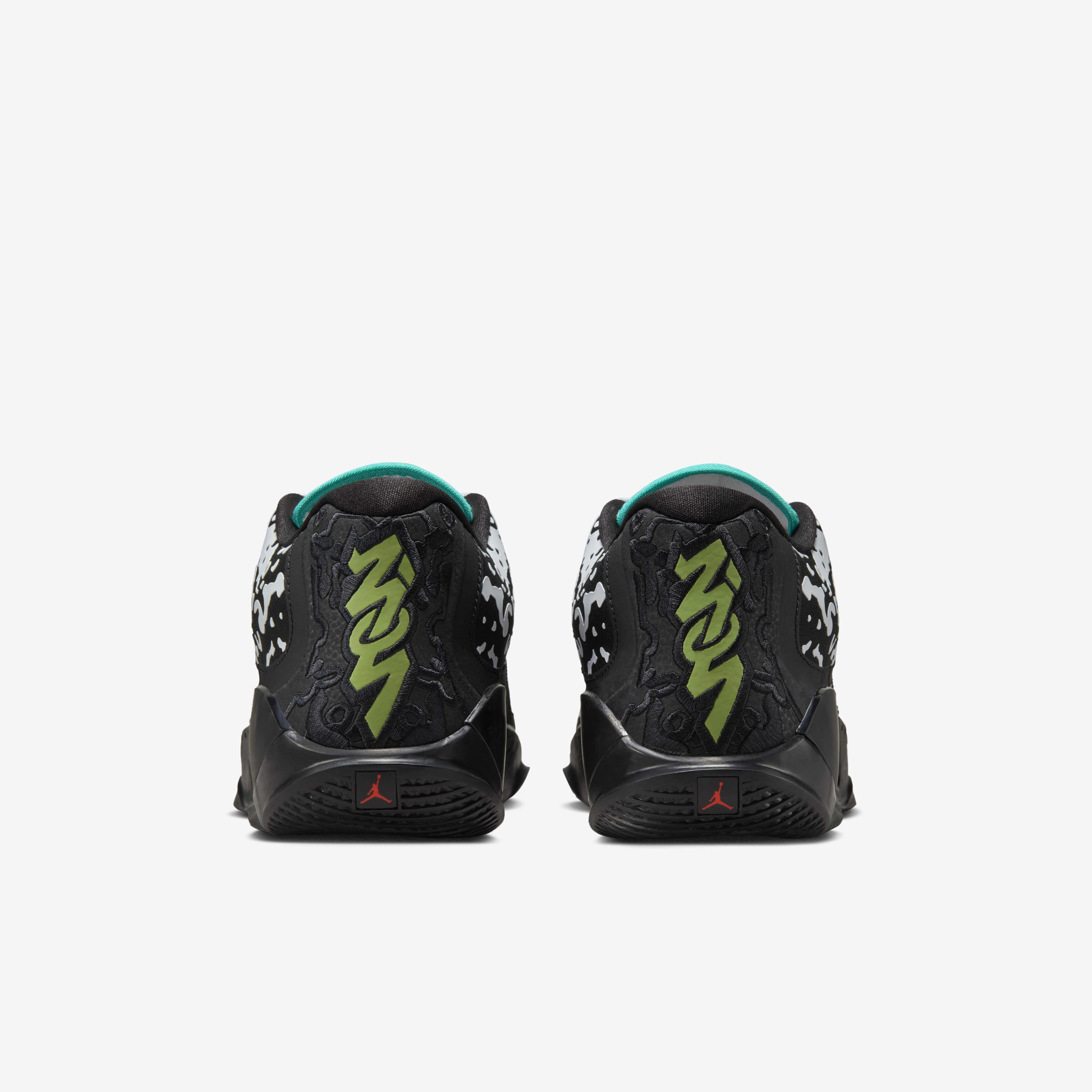 Zion 3 'Mud, Sweat and Tears' image number 5