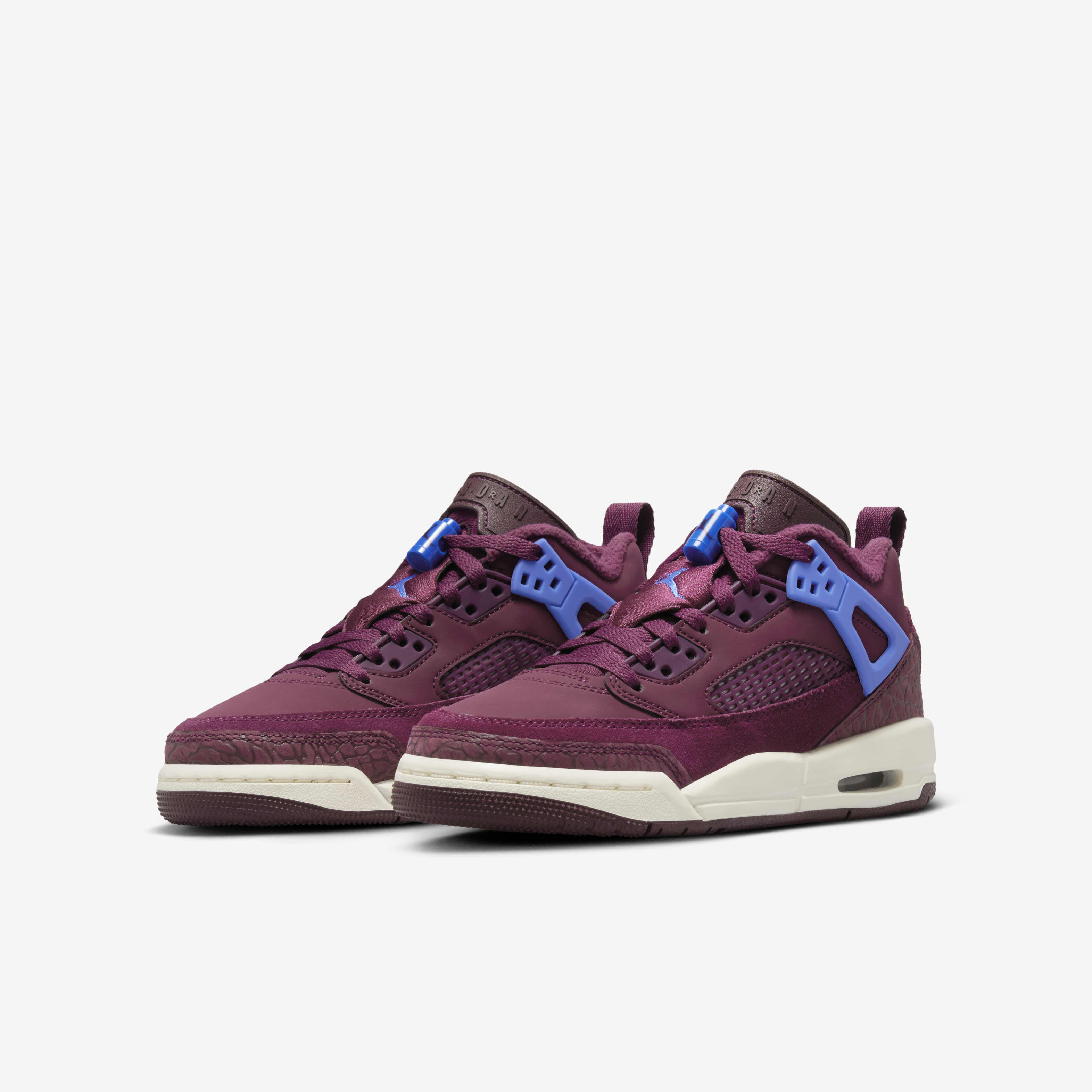 Jordan Spizike Low