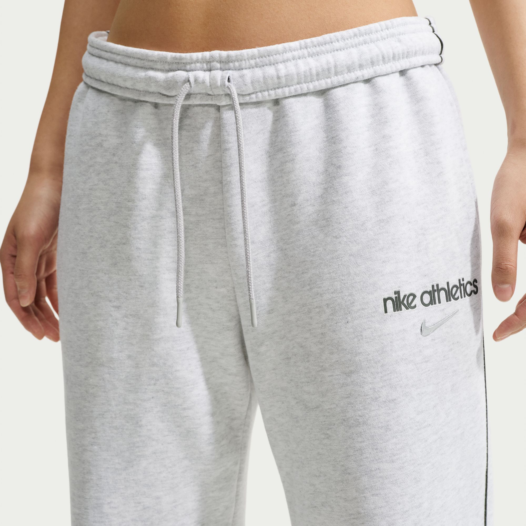 Nike Studio Fleece Medium Weight image number 5