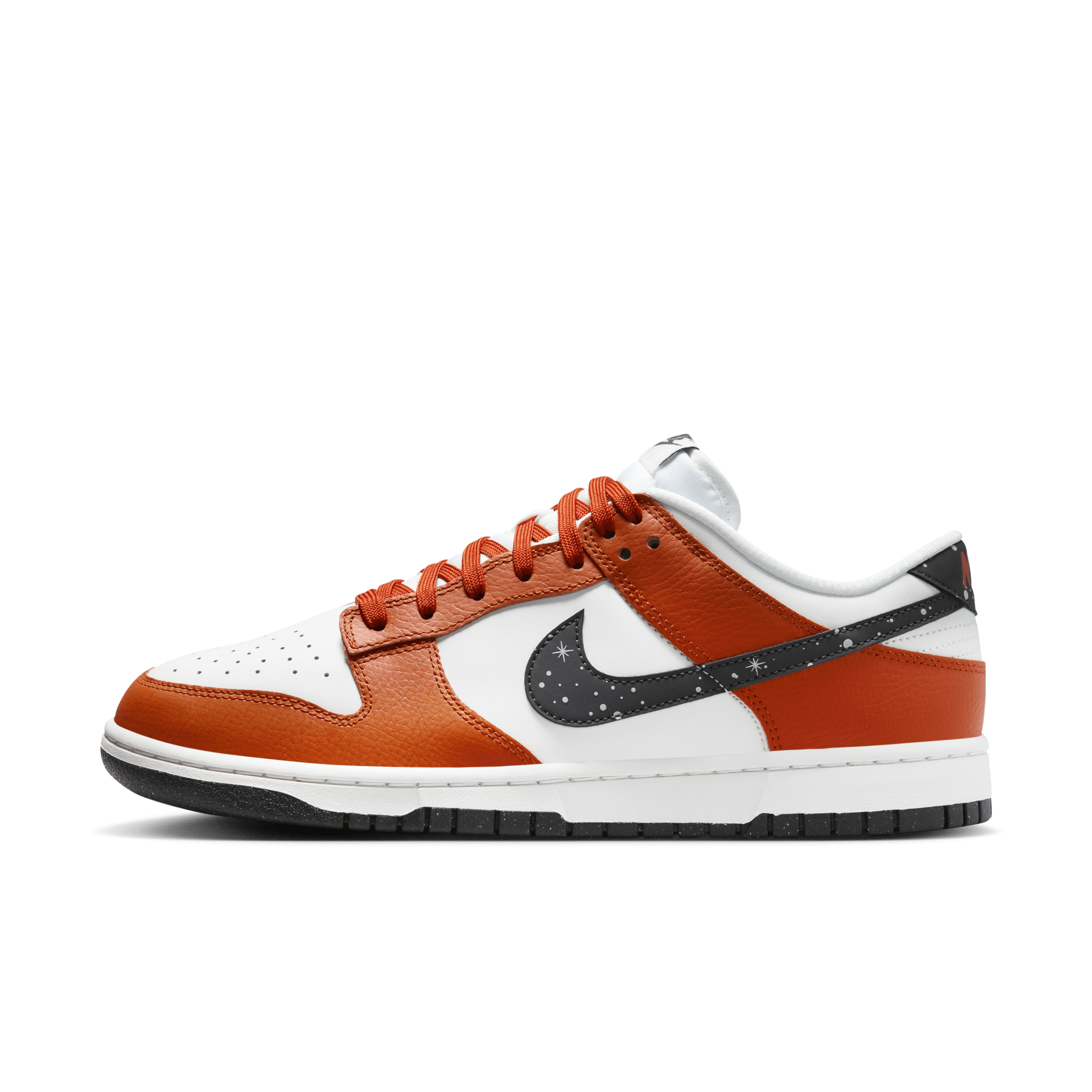 Shop Dunk Low Men s Shoes Nike UAE