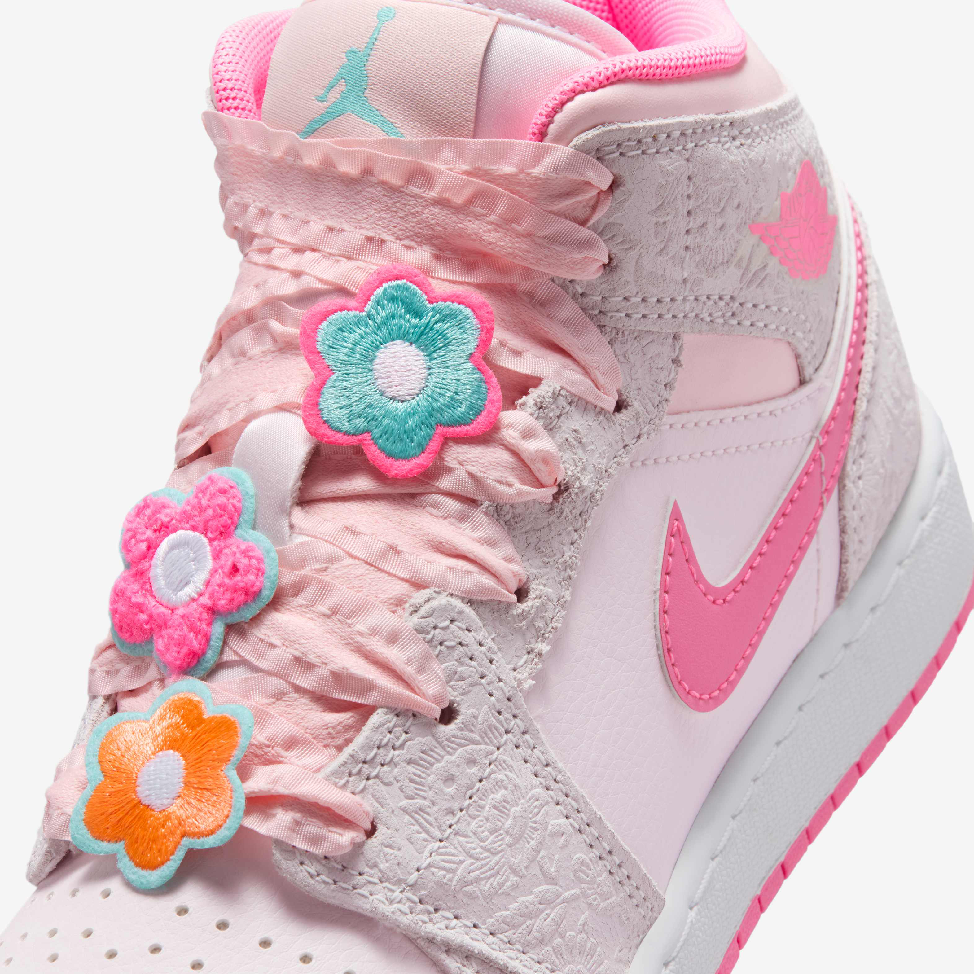 Air Jordan 1 Mid Alt SE image number 6