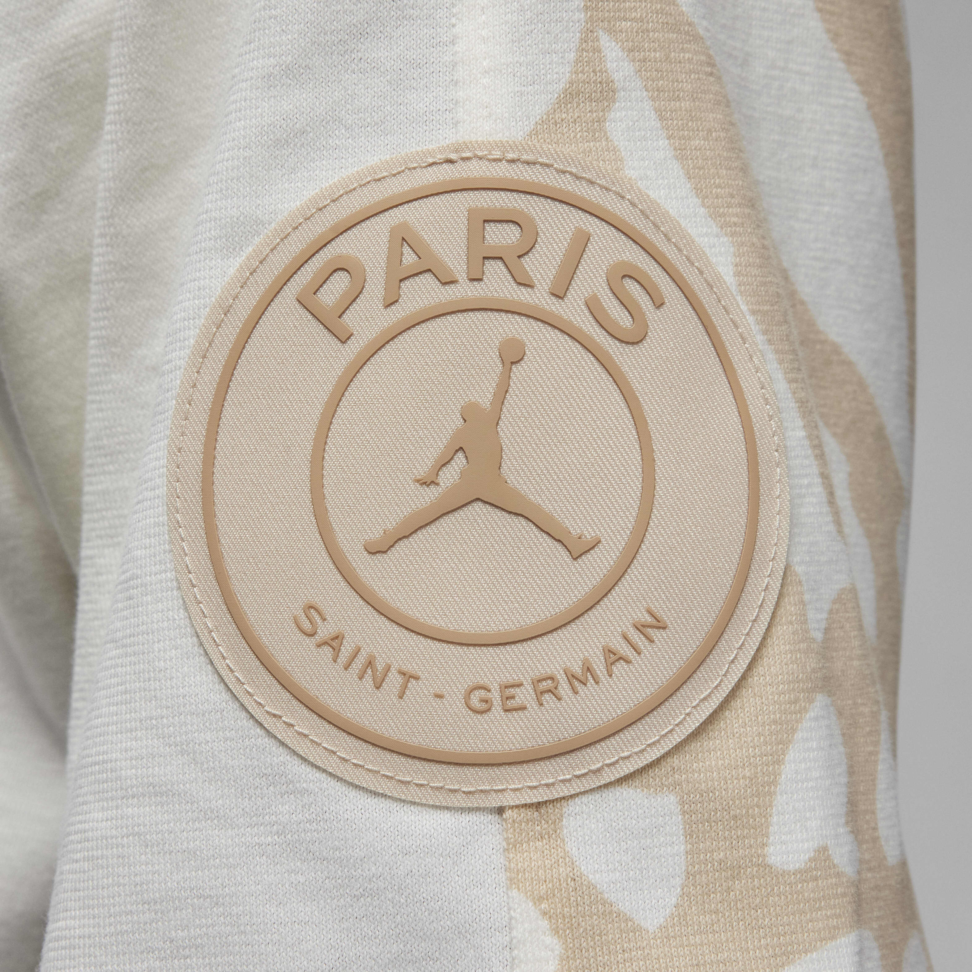 Paris Saint-Germain image number 4