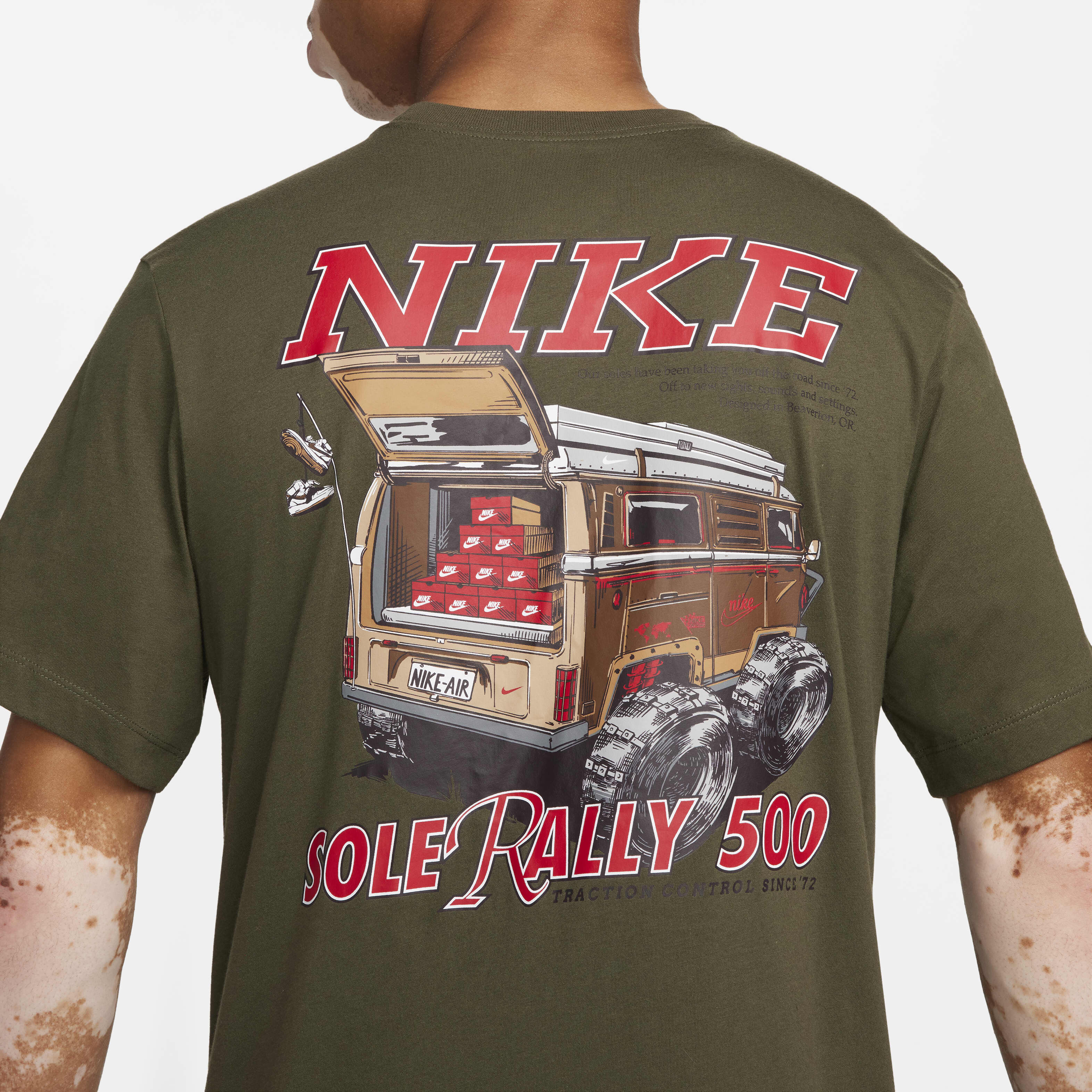 نايكي سبورتسوير image number 3