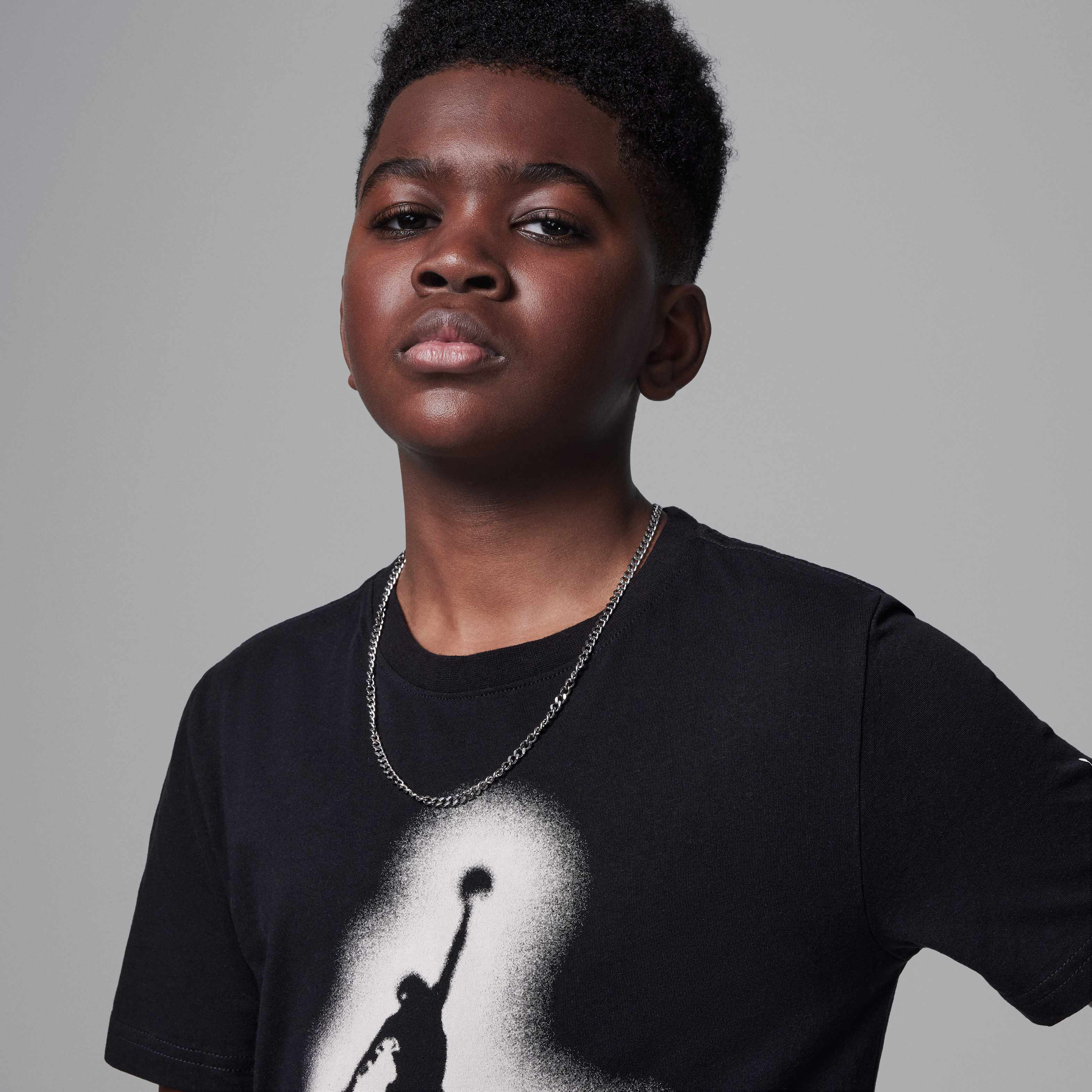 جوردن ام في بي image number 2