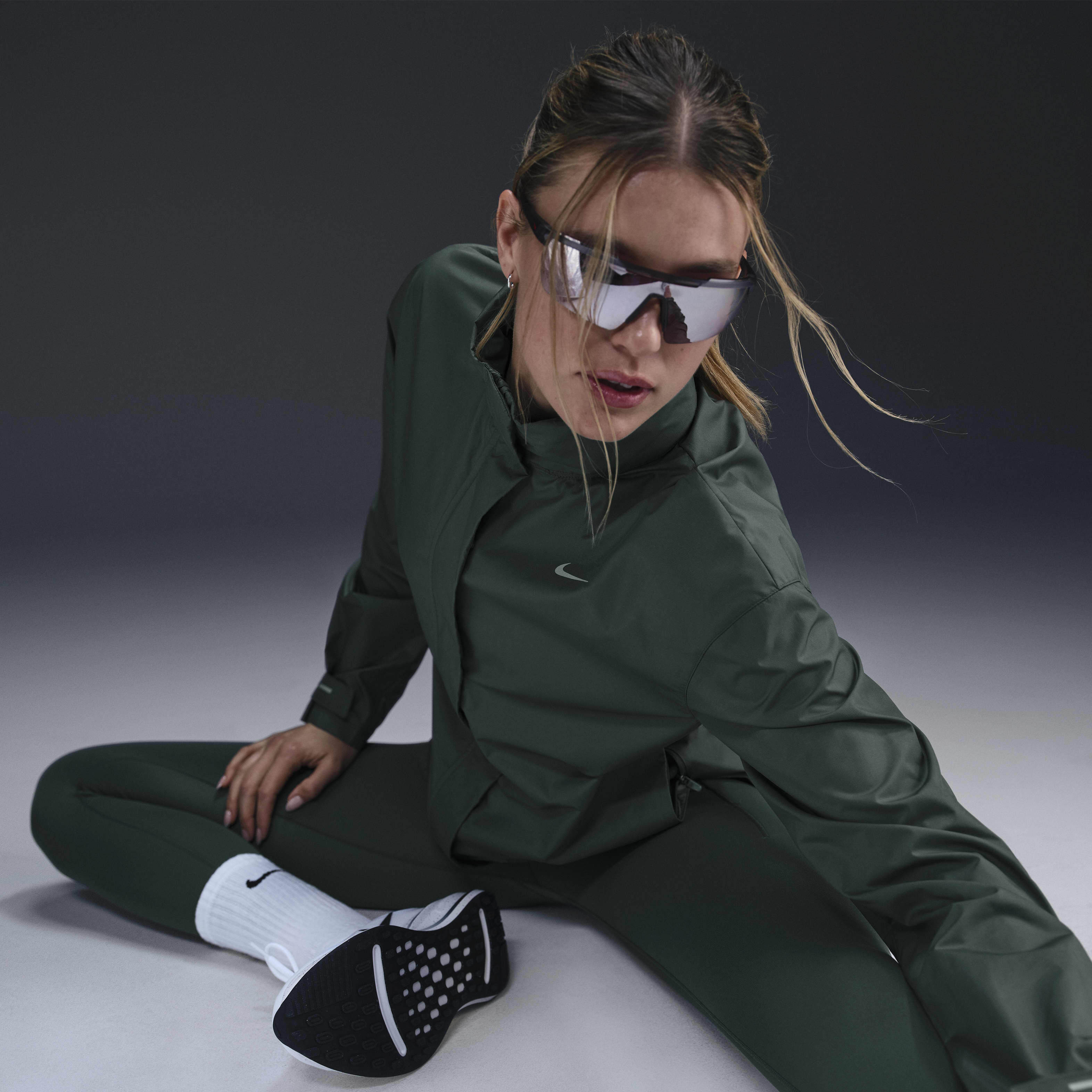 Nike Fast Repel image number 2