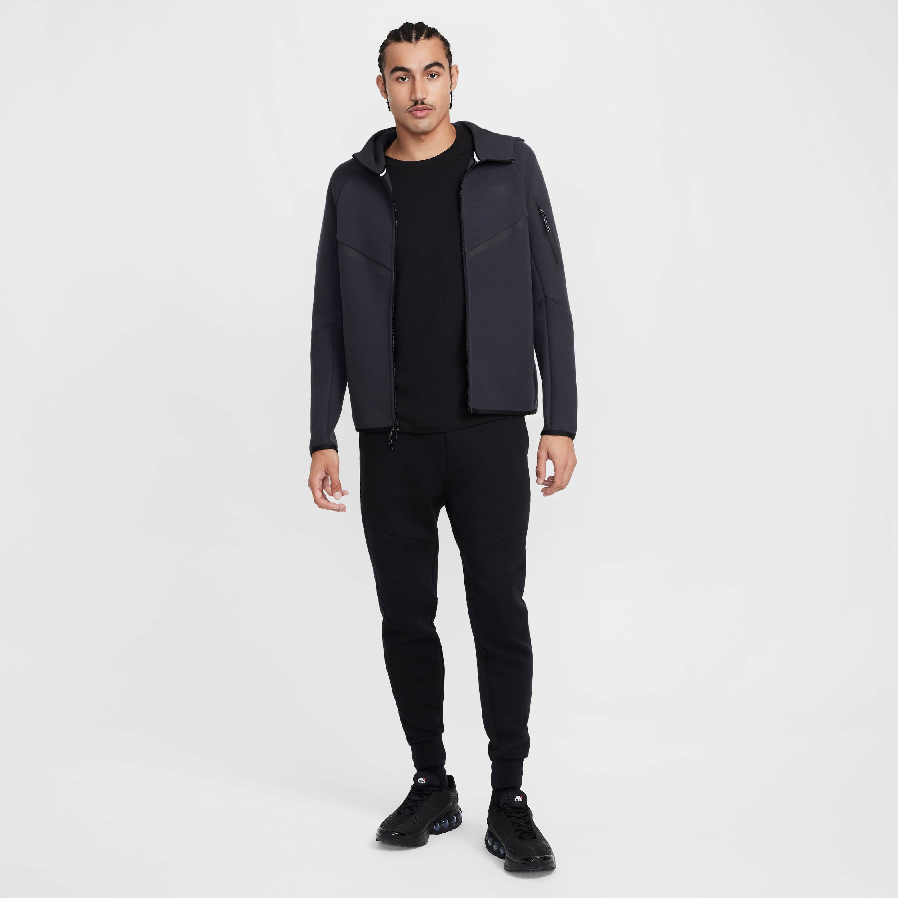 Nike Tech Windrunner image number 10