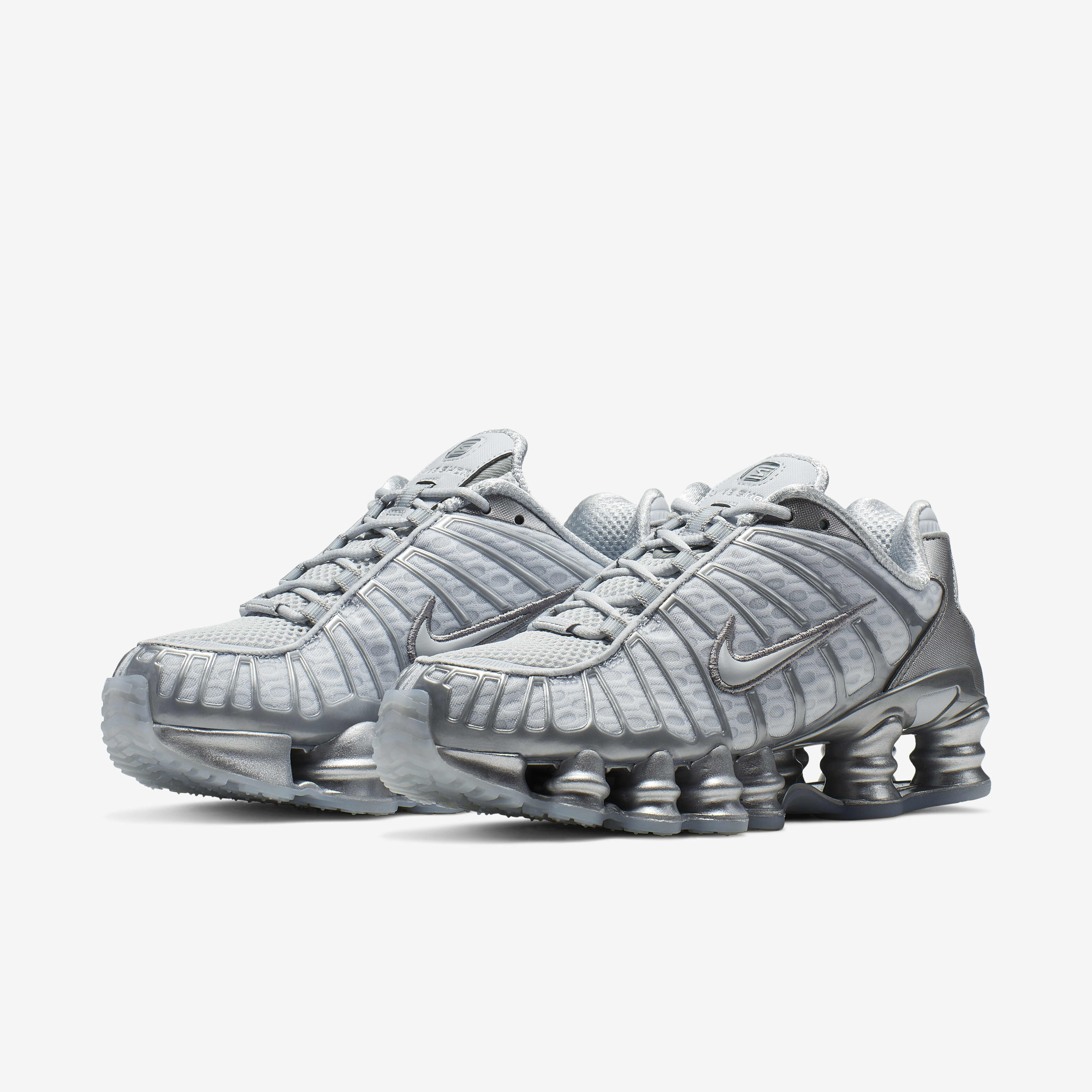 New nike air shox top