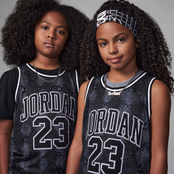 تيشيرت جوردن 23 سترايبد image number 2 تيشيرت جوردن 23 سترايبد image number 2