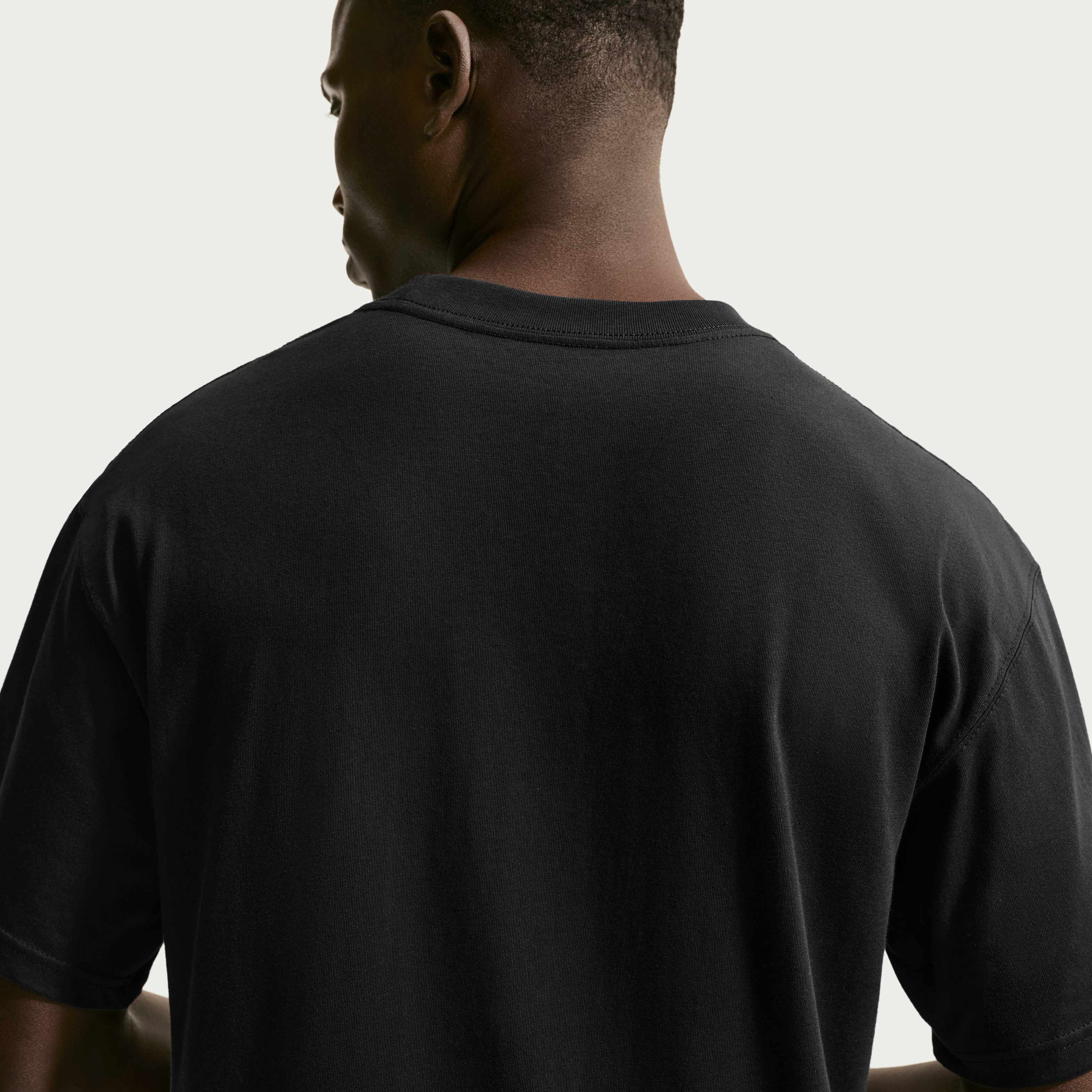 NikeCourt image number 1