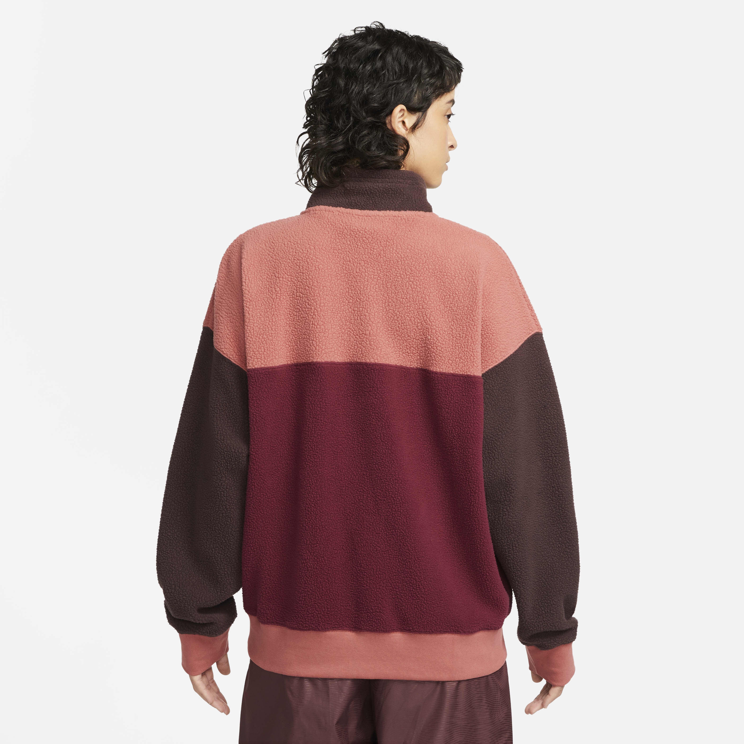 نايكي سبورتسوير image number 1