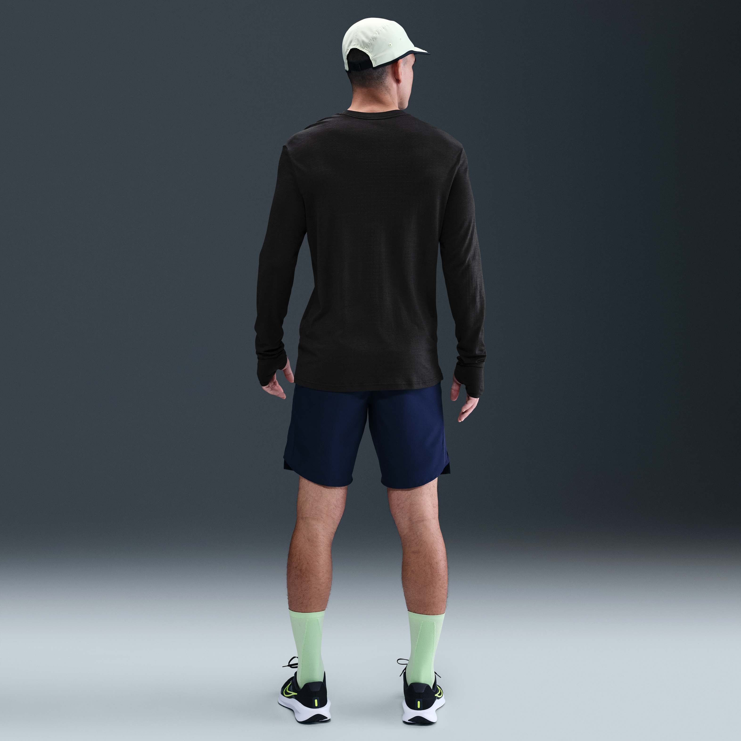 نايكي رن وول image number 4